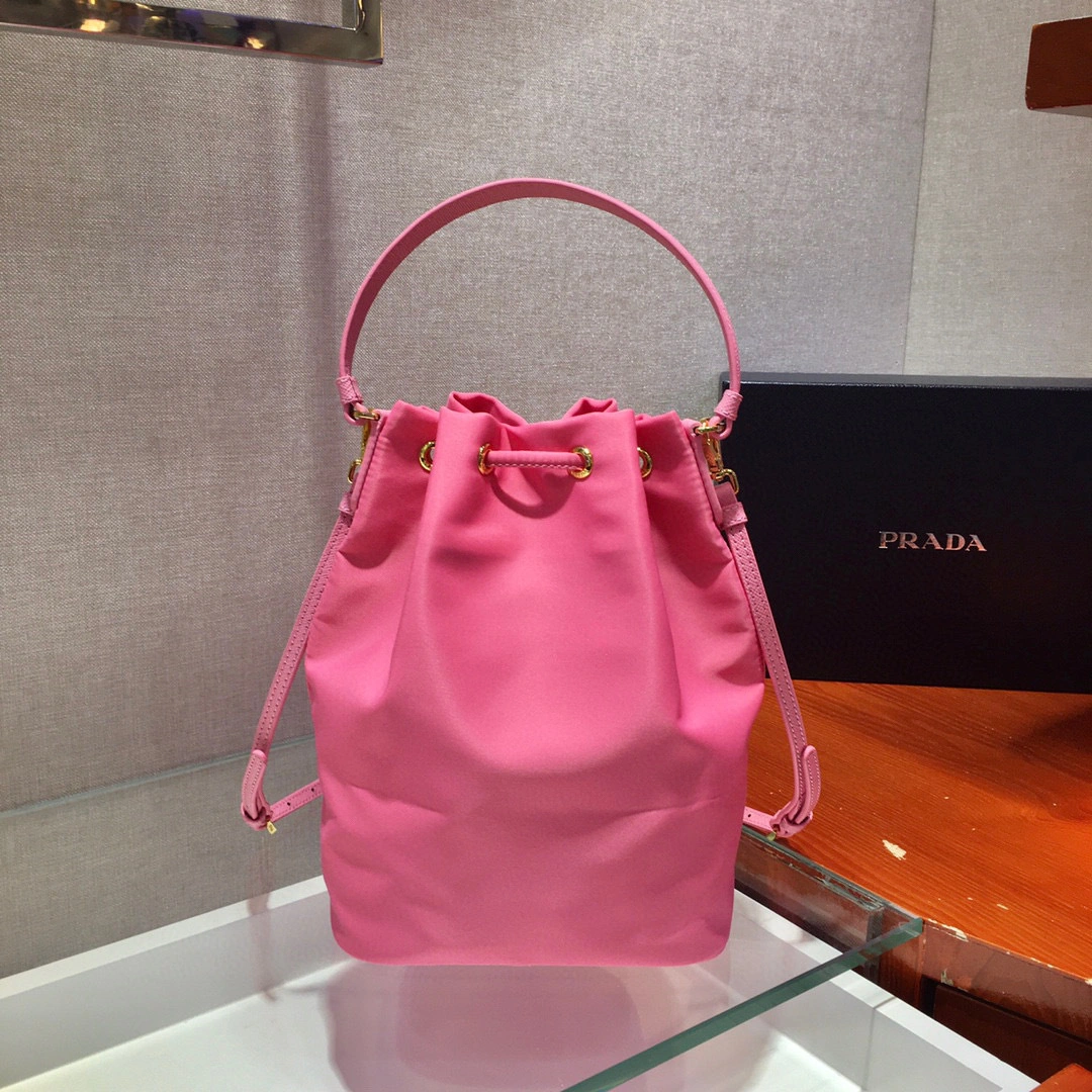 MOMO- 1BH038-V44-F0638-V-OOO nylon item：B-B000E2439C
