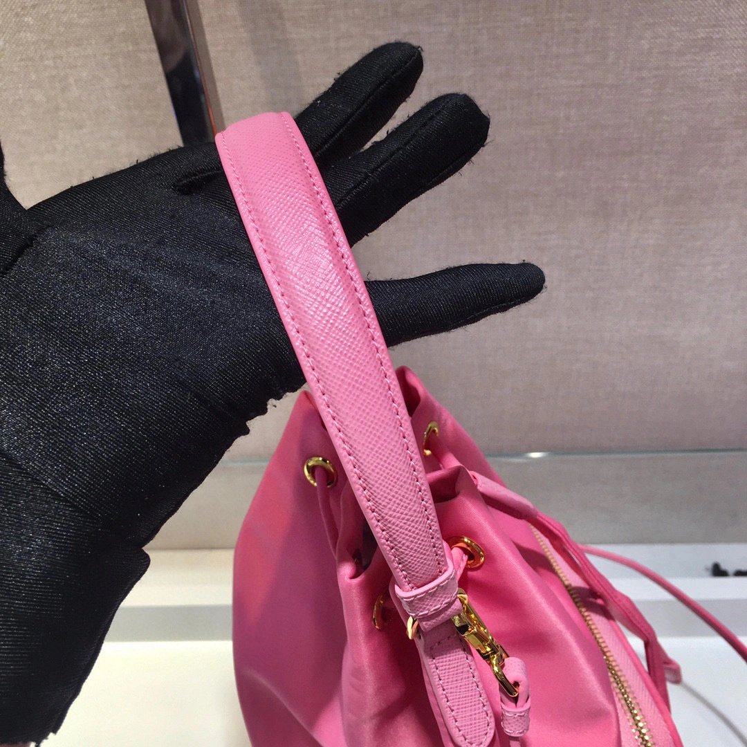MOMO- 1BH038-V44-F0638-V-OOO nylon item：B-B000E2439C