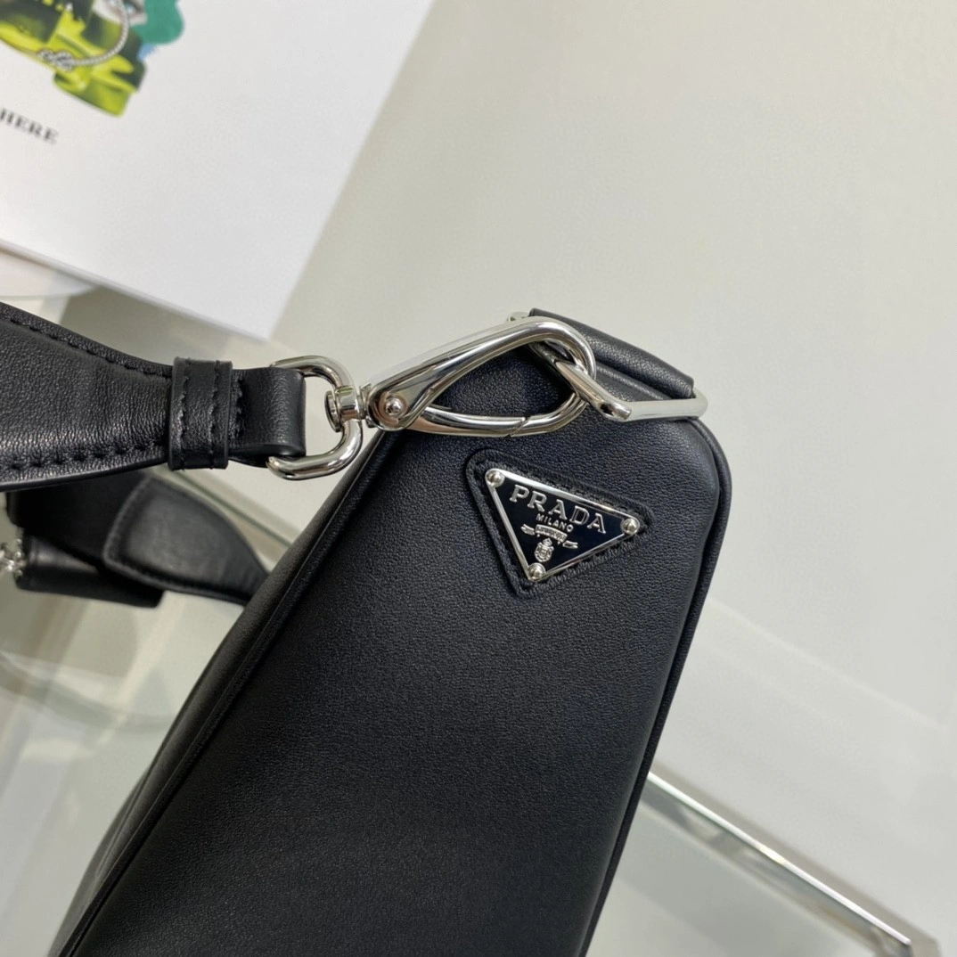 MOMO- 1BH190_2BYA_F0002_V_BRO Calfskin item : B-B063D1122