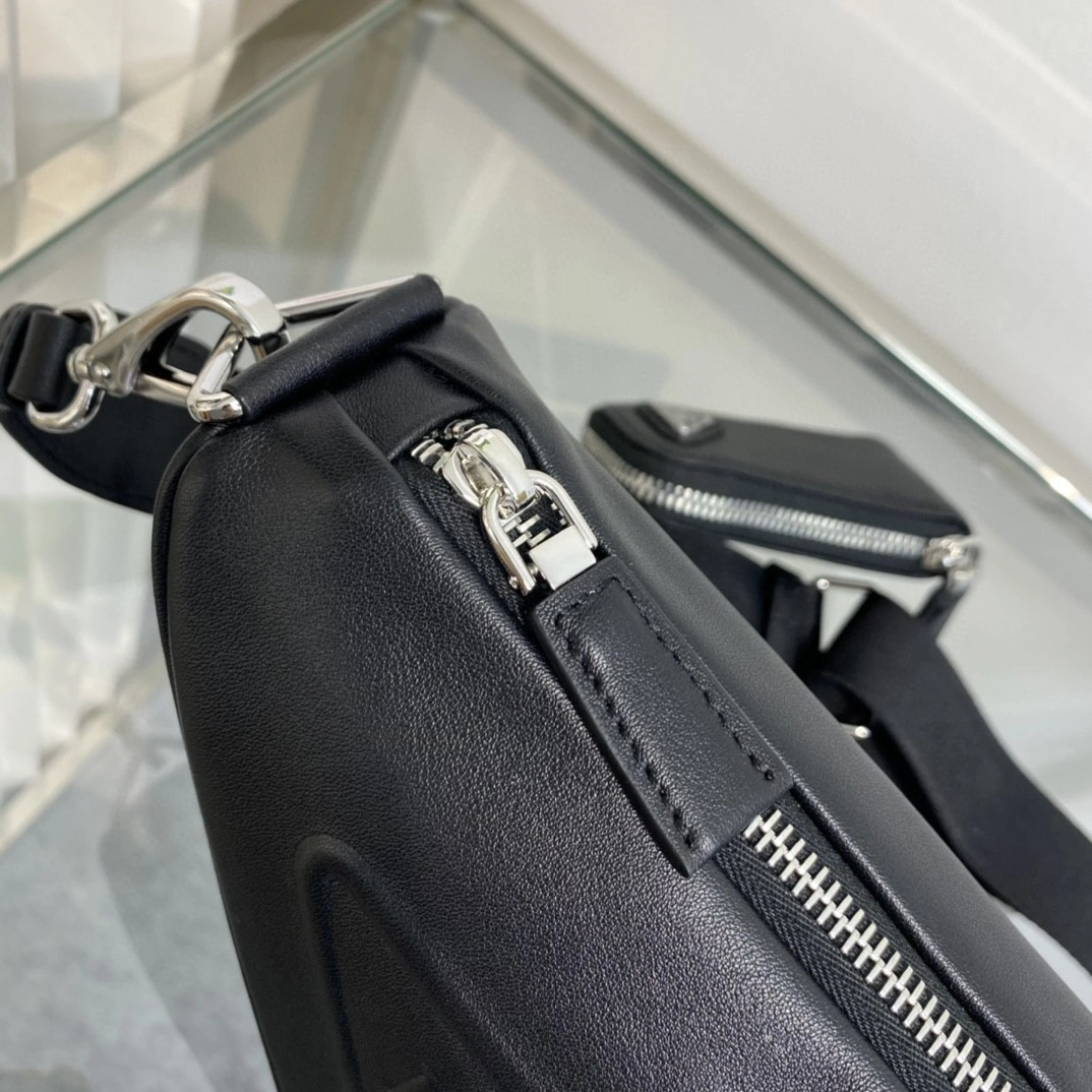 MOMO- 1BH190_2BYA_F0002_V_BRO Calfskin item : B-B063D1122