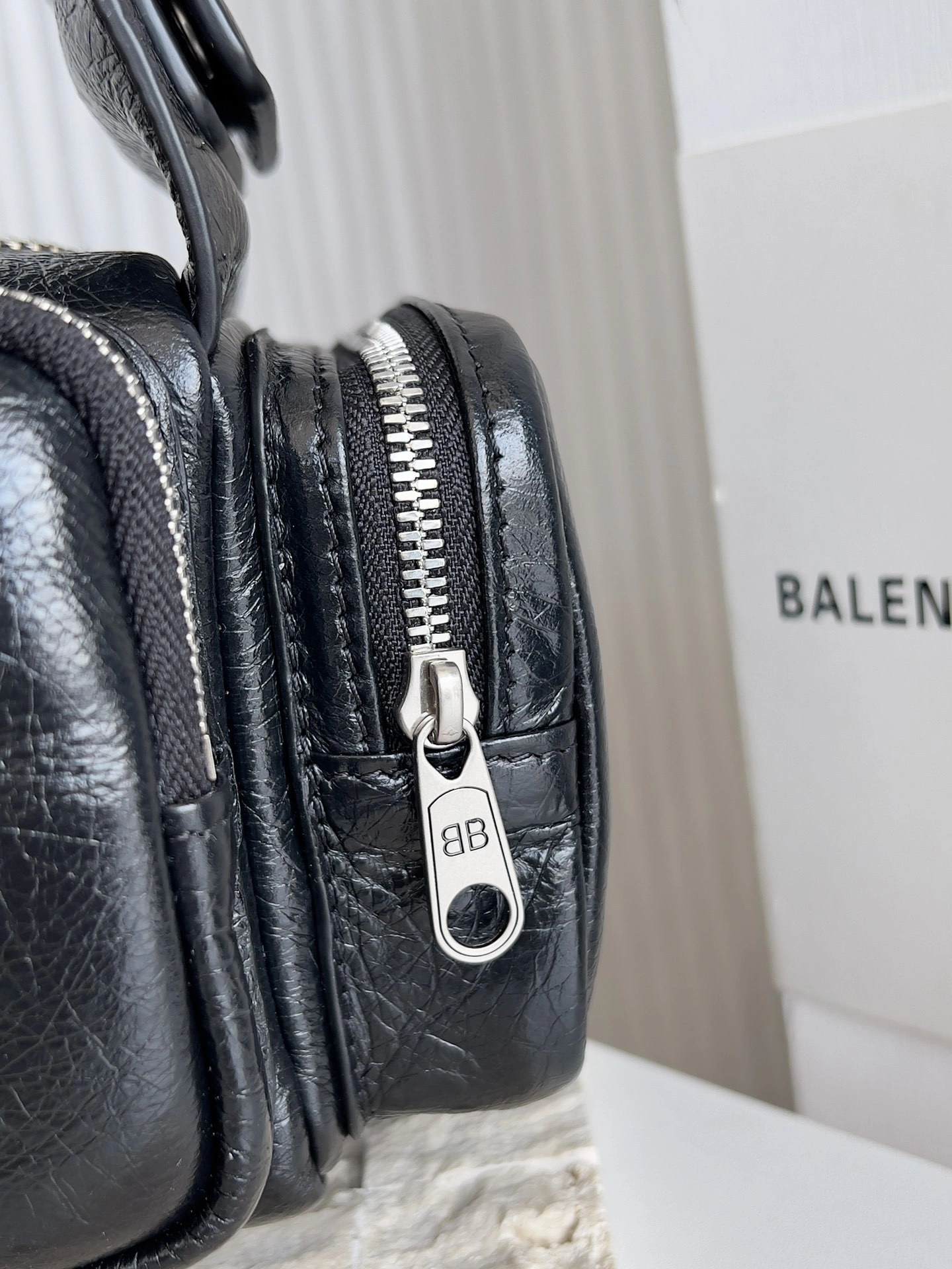 MOMO- 218593i161 762516210C81000 high quality version SUPERBUSY item：E-B177I2417