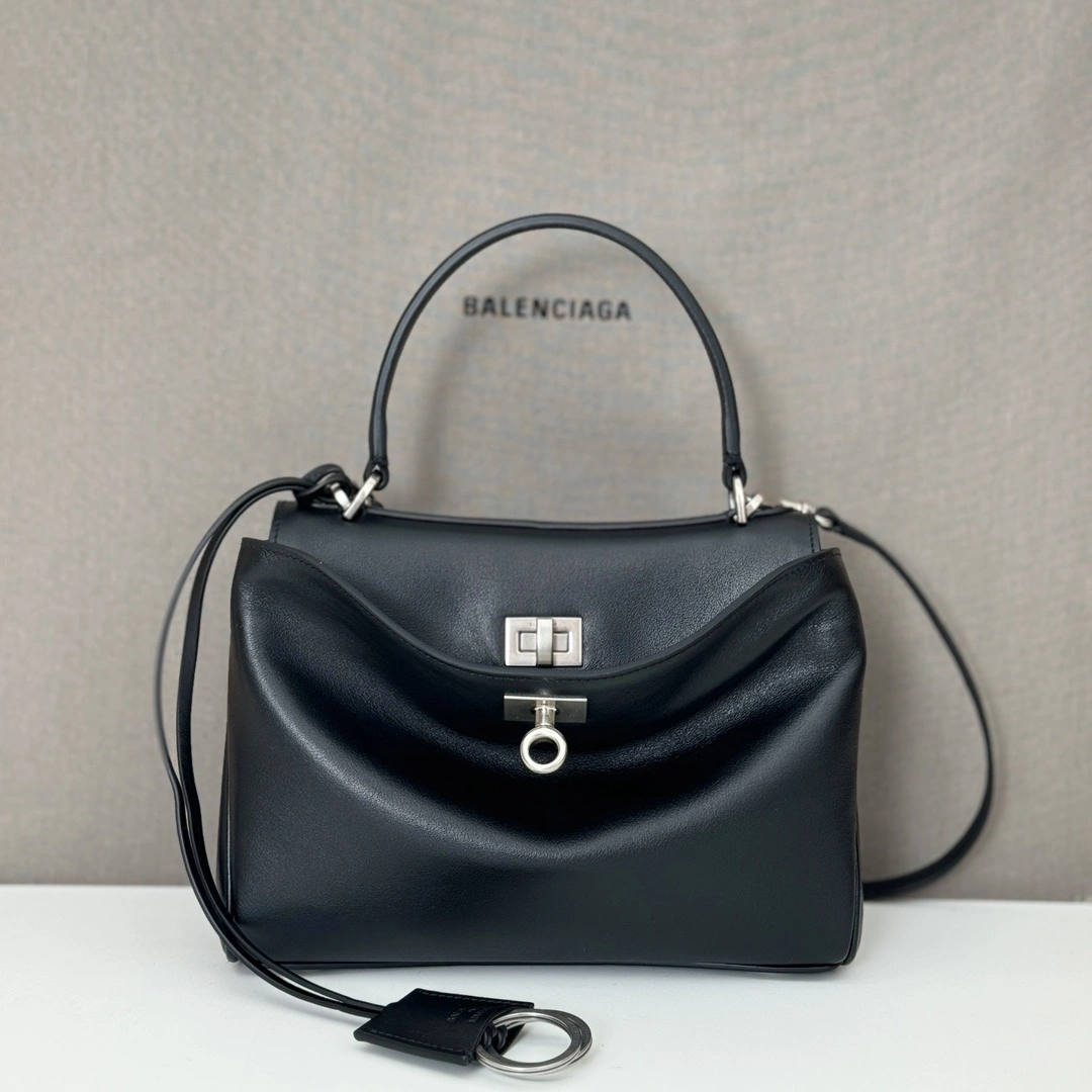 MOMO- 218593i161 7954562AA4U1000 high quality version item:D-B040I2503