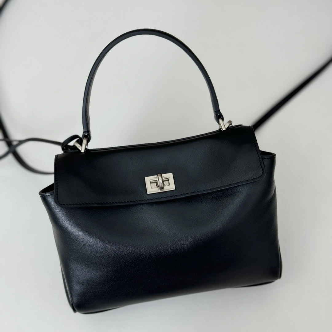 MOMO- 218593i161 7954562AA4U1000 high quality version item:D-B040I2503