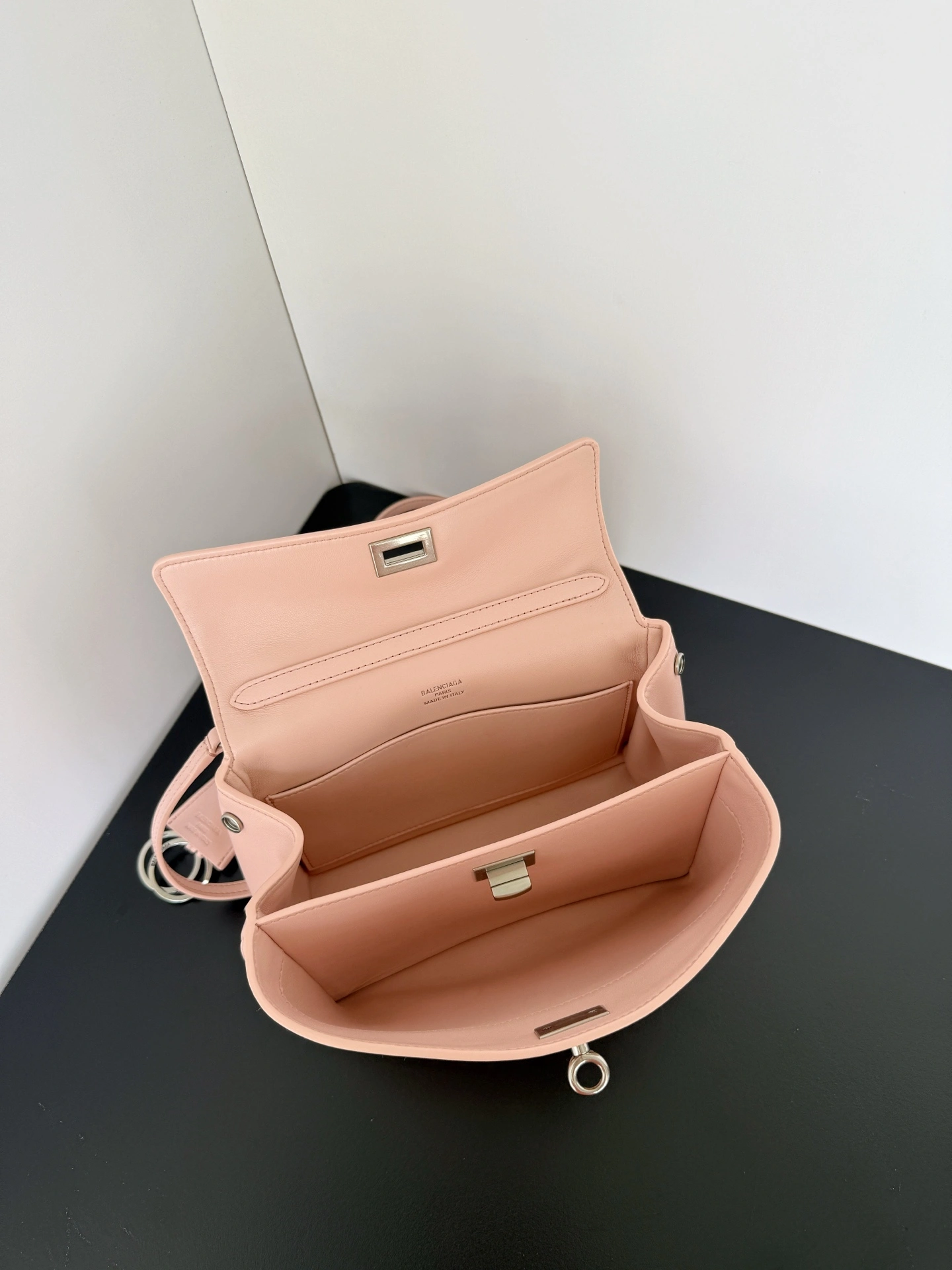 MOMO- 218593i161 7954562AA4U5831 high quality version item:E-B063I1707