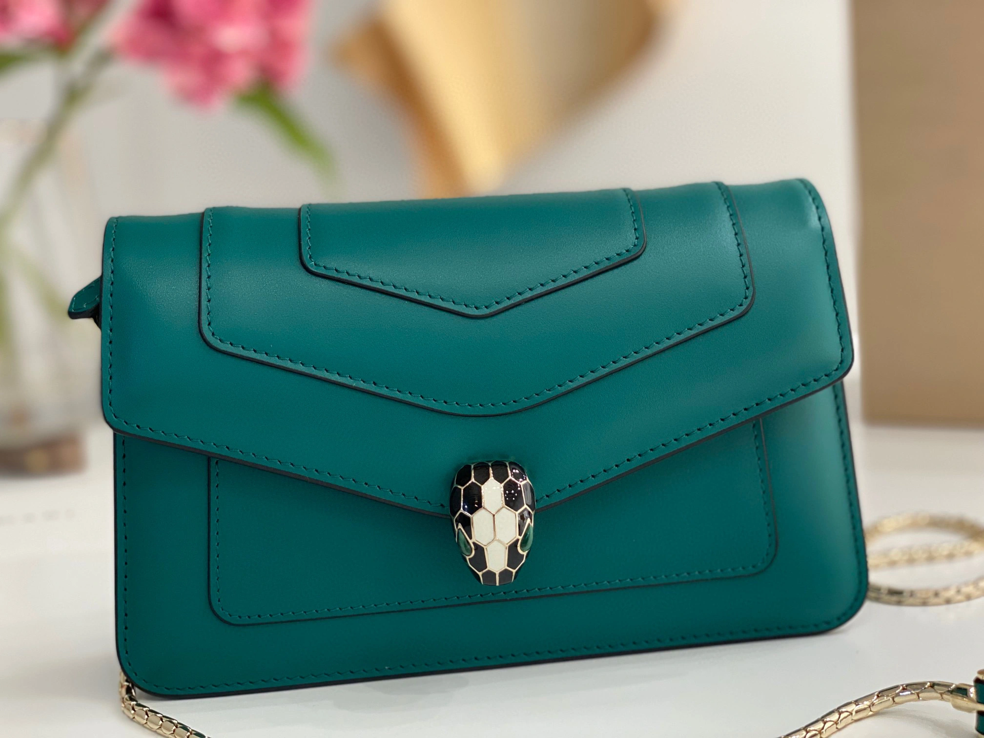 MOMO- 288545 SERPENTI FOREVER calfskin item：B-B063G1702C