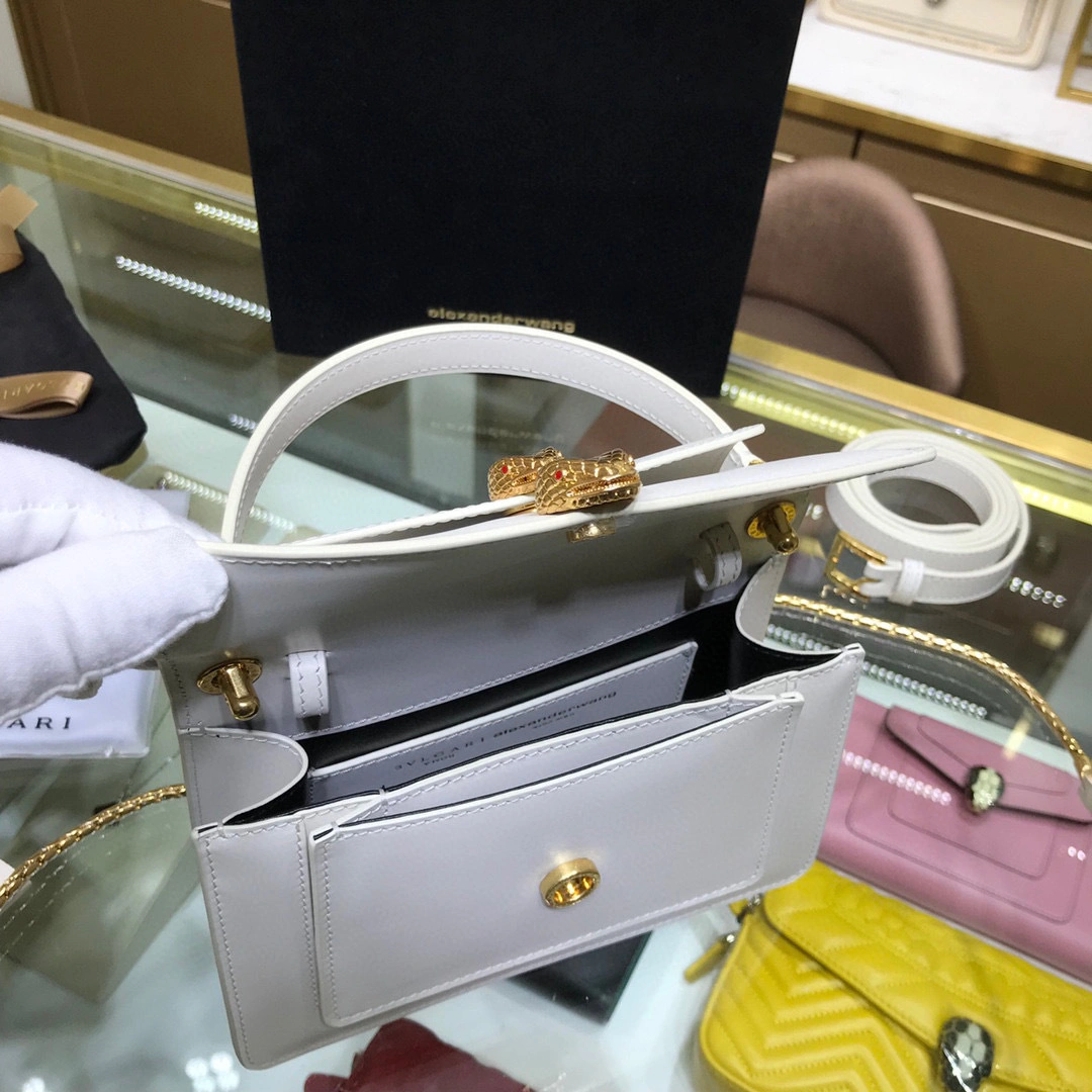 MOMO- 288739 item：B-B063G1705C