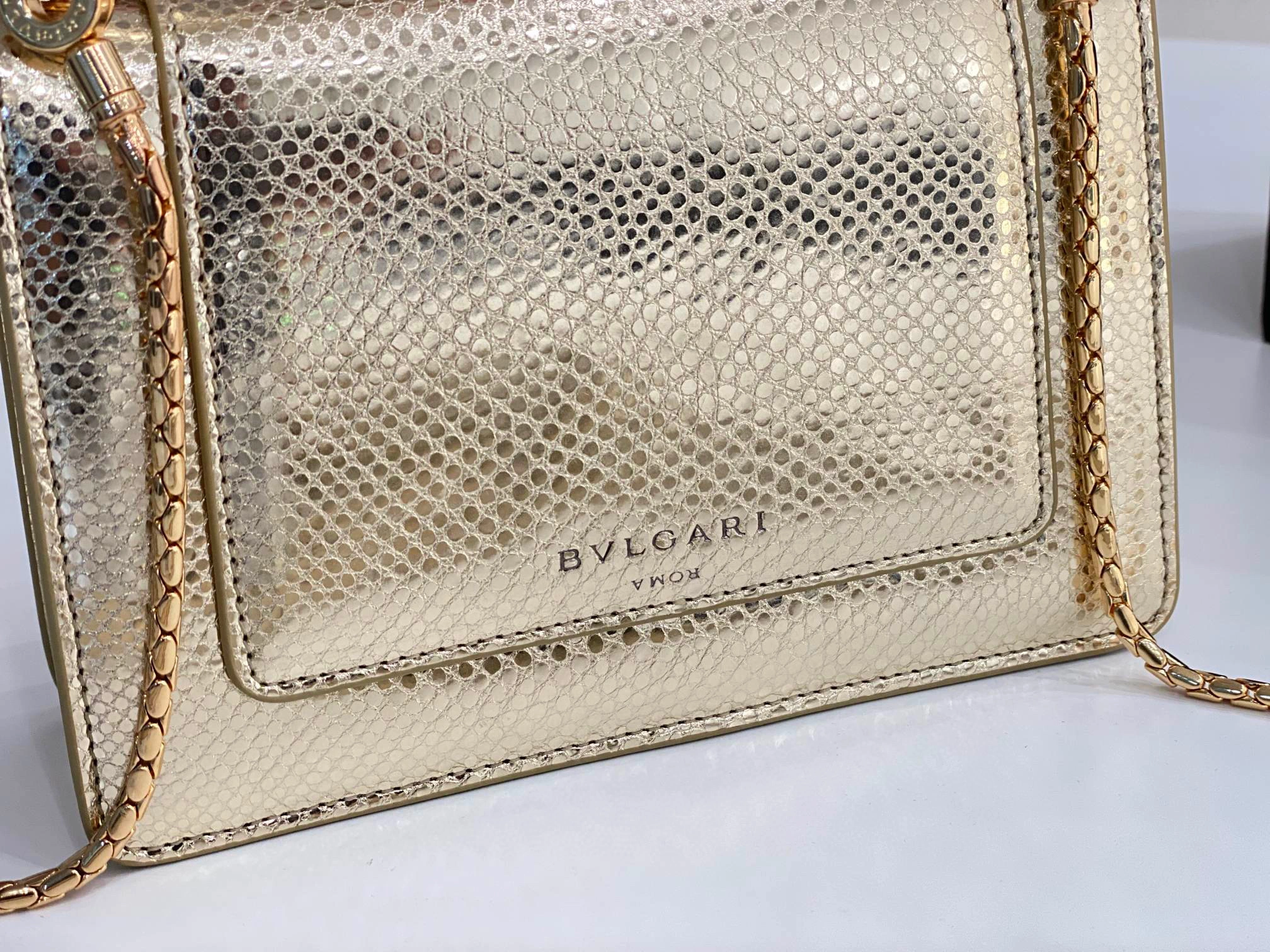 MOMO- 291188 item：B-B063G1706C