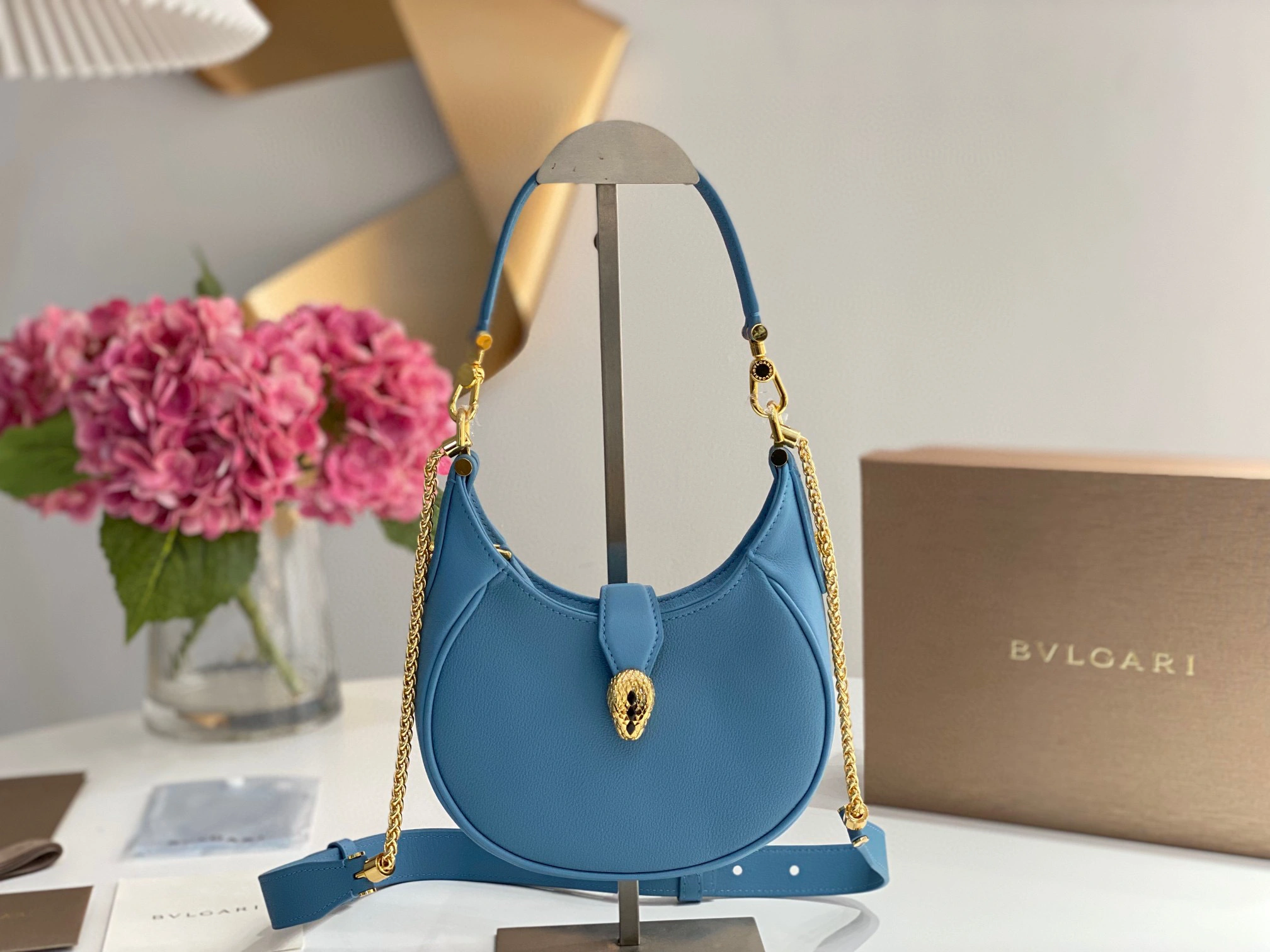 MOMO- 291634 item：B-B063G1722C