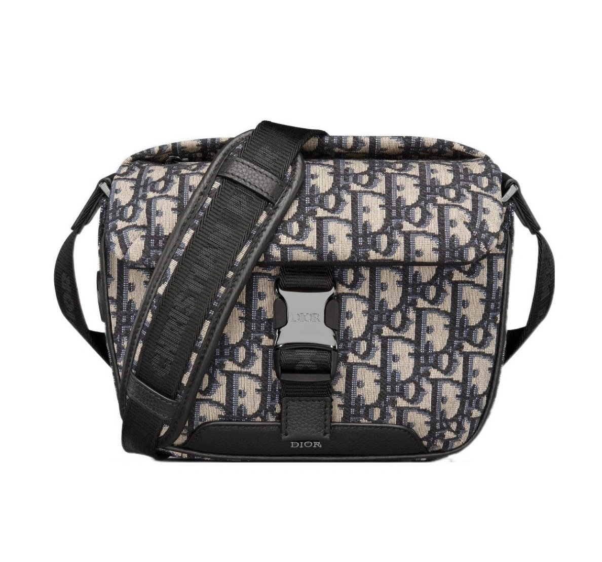 MOMO- 2ESWS001YKY-H27E item：C-B063H1704R