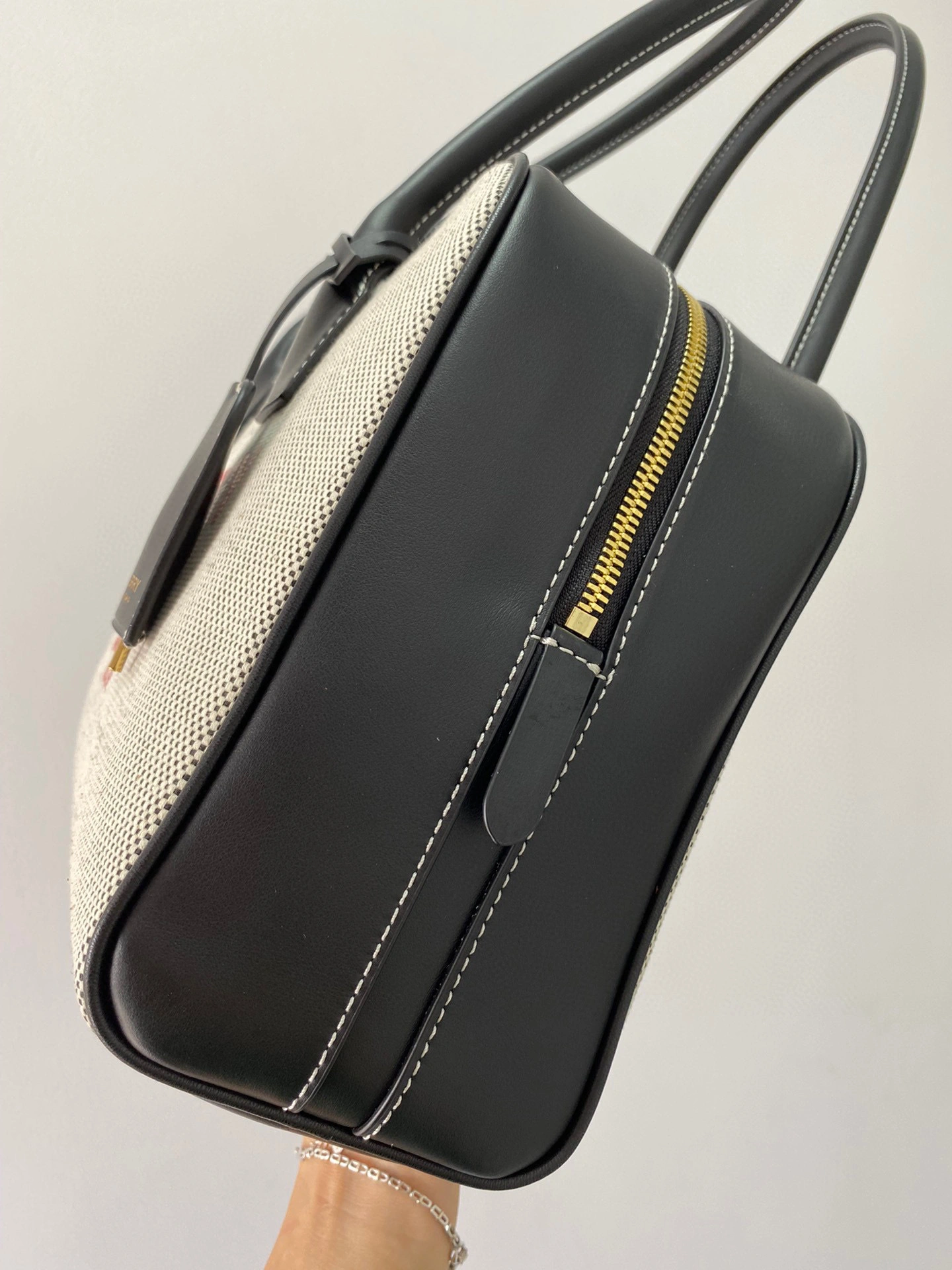 MOMO- 2colour item : A-B278L0114-2
