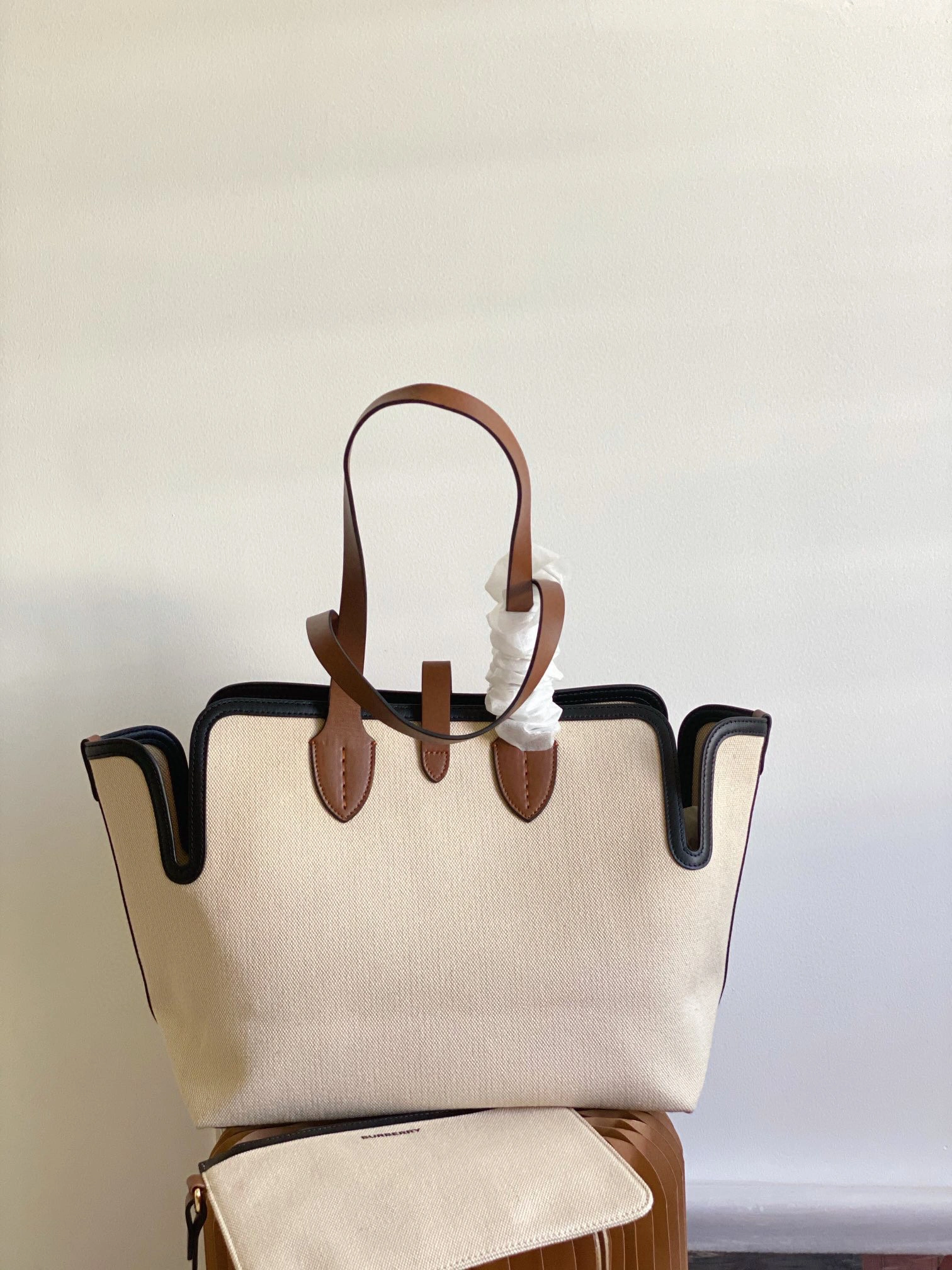 MOMO- 2colour item : A-B278L0122-2