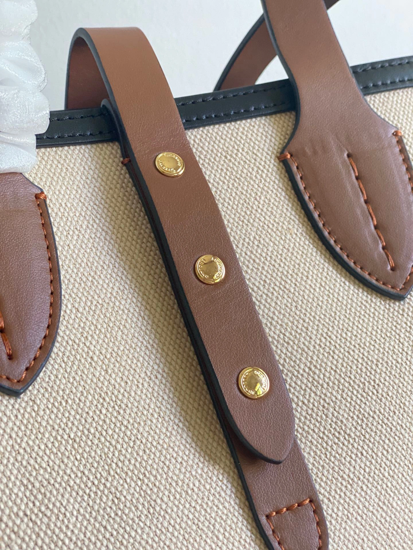 MOMO- 2colour item : A-B278L0122-2