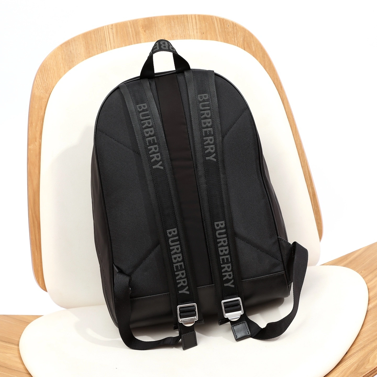 MOMO--2ur25rry 80210841 high quality version item:E-B000K0512