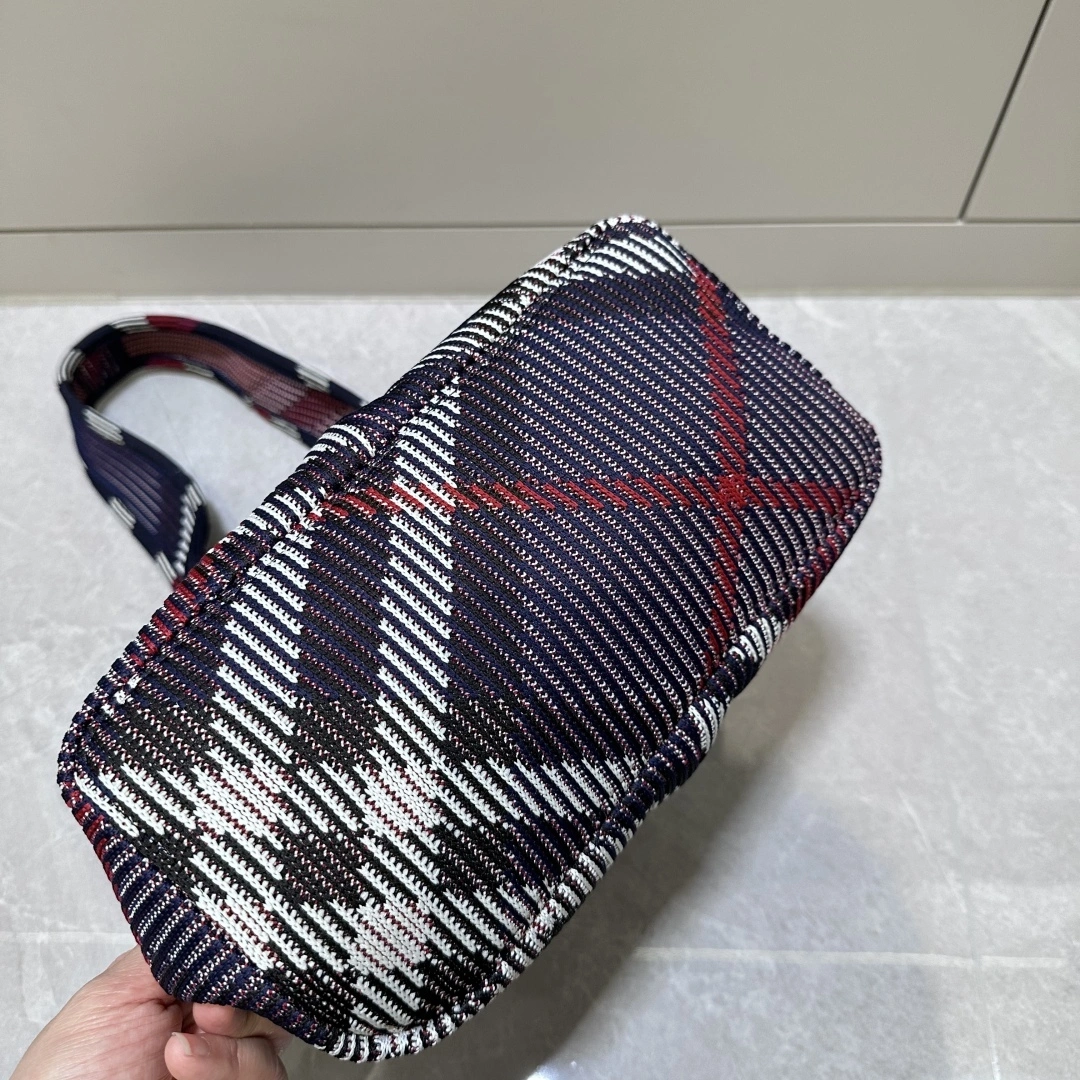 MOMO- 2ur25rry 81025311 high quality version item：E-B177I2522