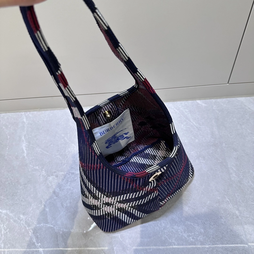 MOMO- 2ur25rry 81025311 high quality version item：E-B177I2522