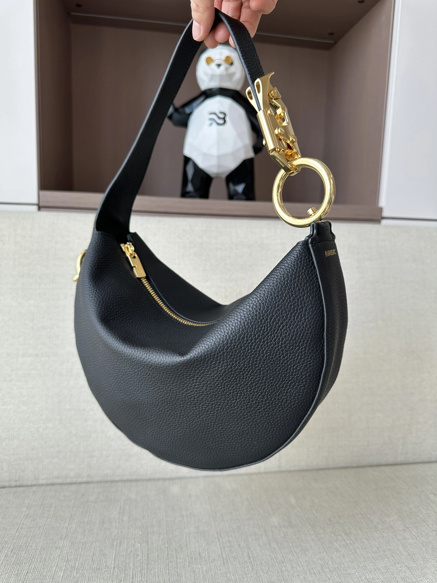 MOMO- 2ur25rry 81048151 high quality version Knight Arc cowhide item：E-B177I2516