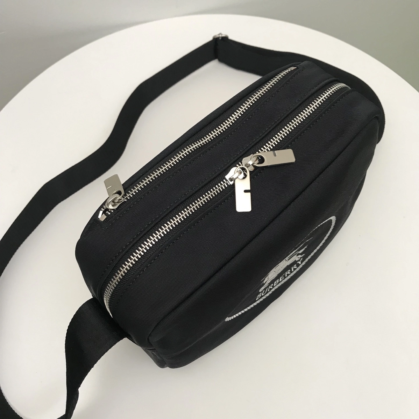 MOMO--2ur25rry 81113881 high quality version item:E-B000L0710T