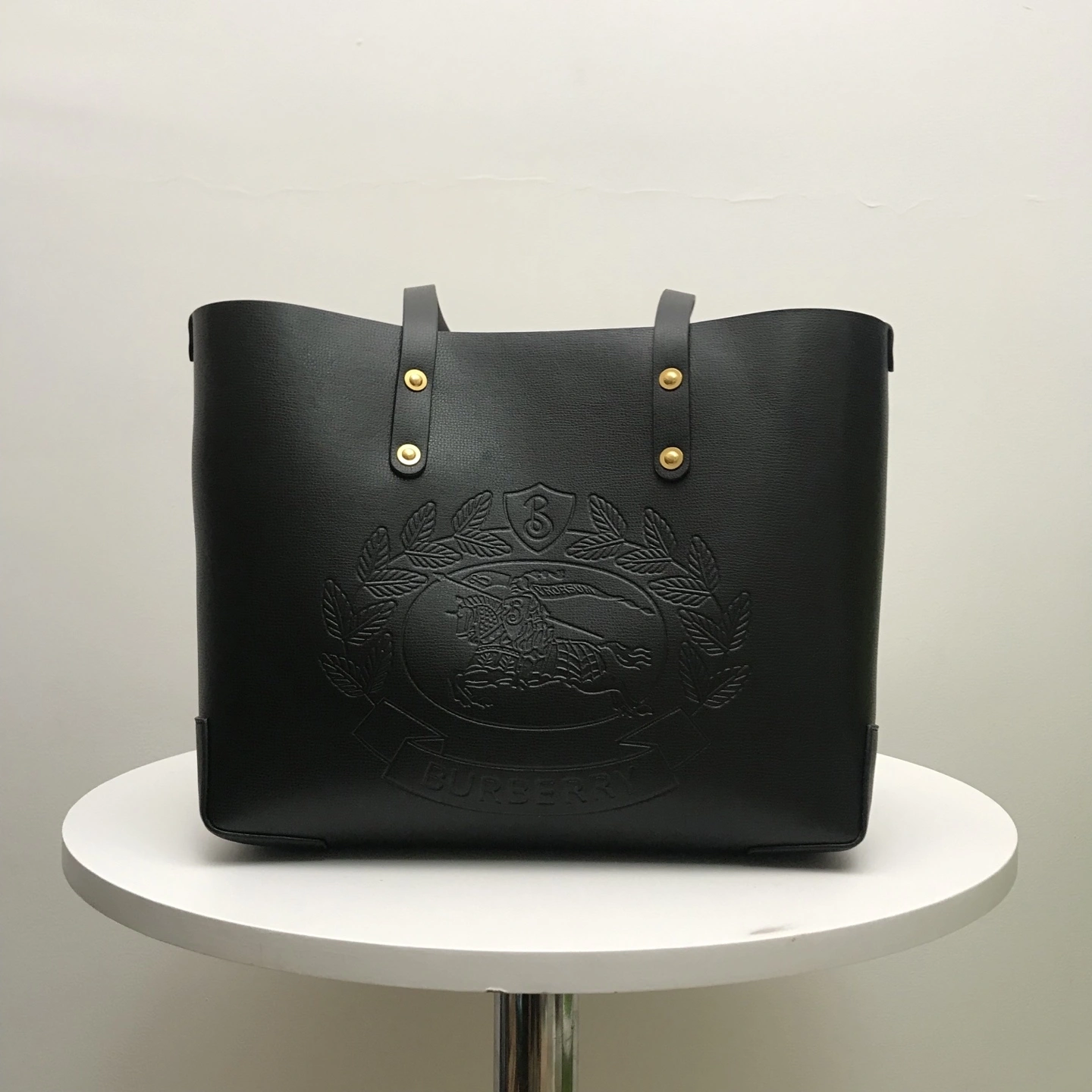 MOMO- 2ur25rry high quality version item：E-B000J2399F