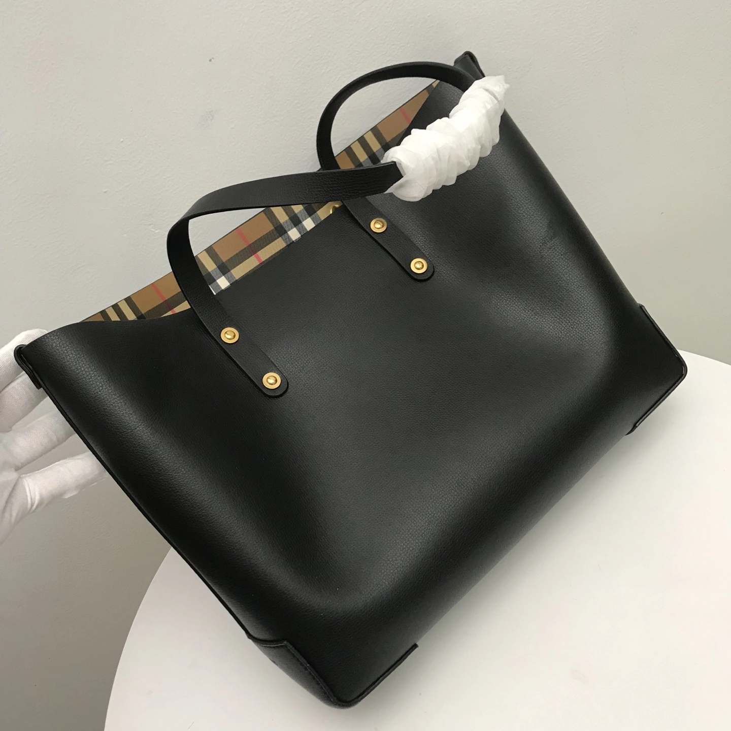MOMO- 2ur25rry high quality version item：E-B000J2399F