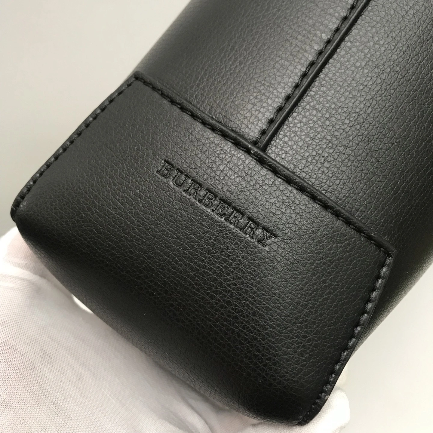 MOMO- 2ur25rry high quality version item：E-B000J2399F