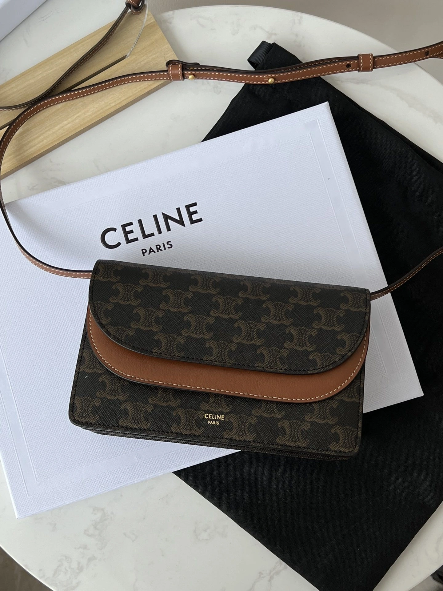 MOMO- 358i95 10D852CG9-04LU high quality version Woc item:E-B805J2404