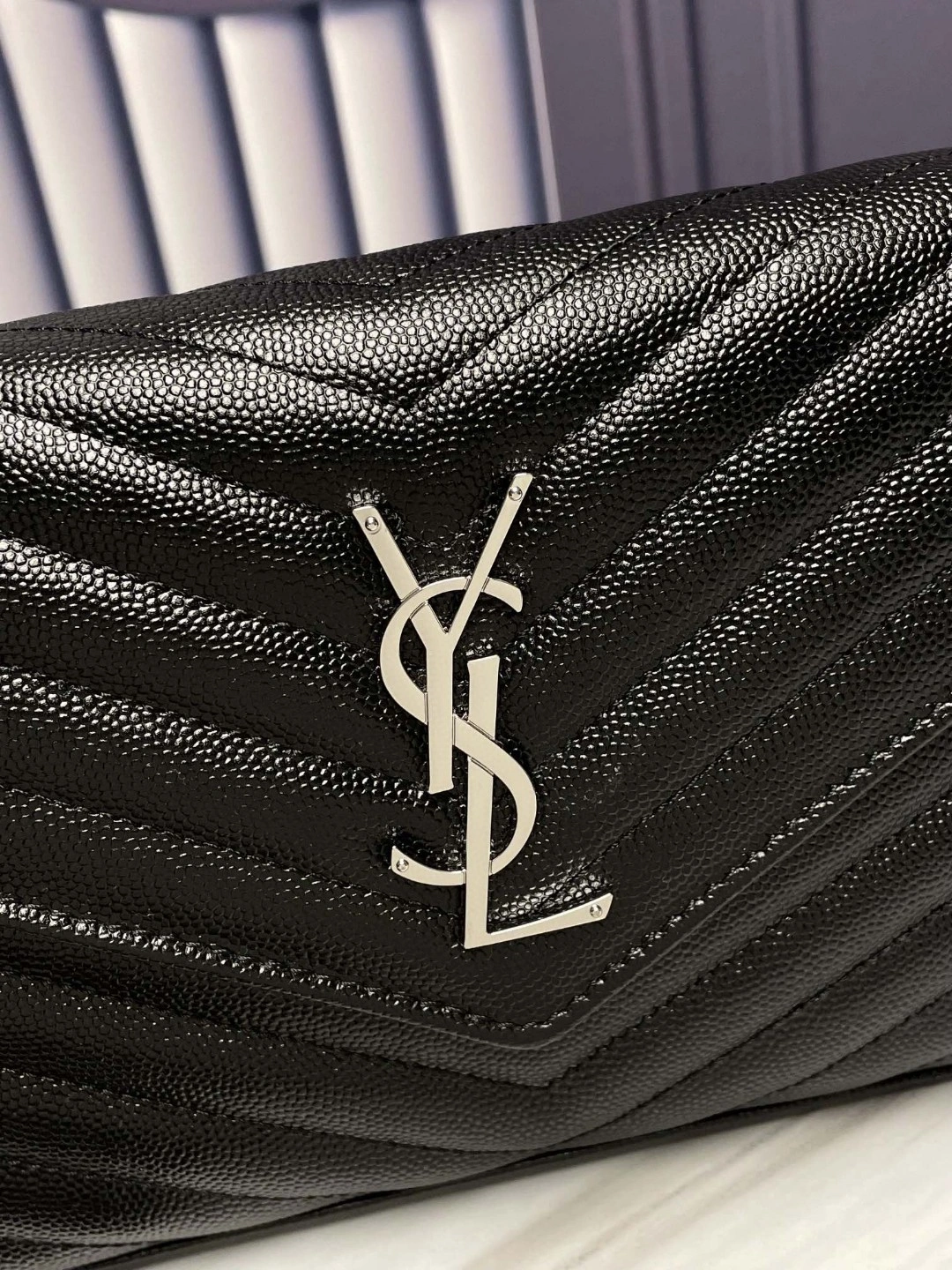 MOMO- 377828-BOW02-1000 cowhide MONOGRAM item : B-B597E1446W