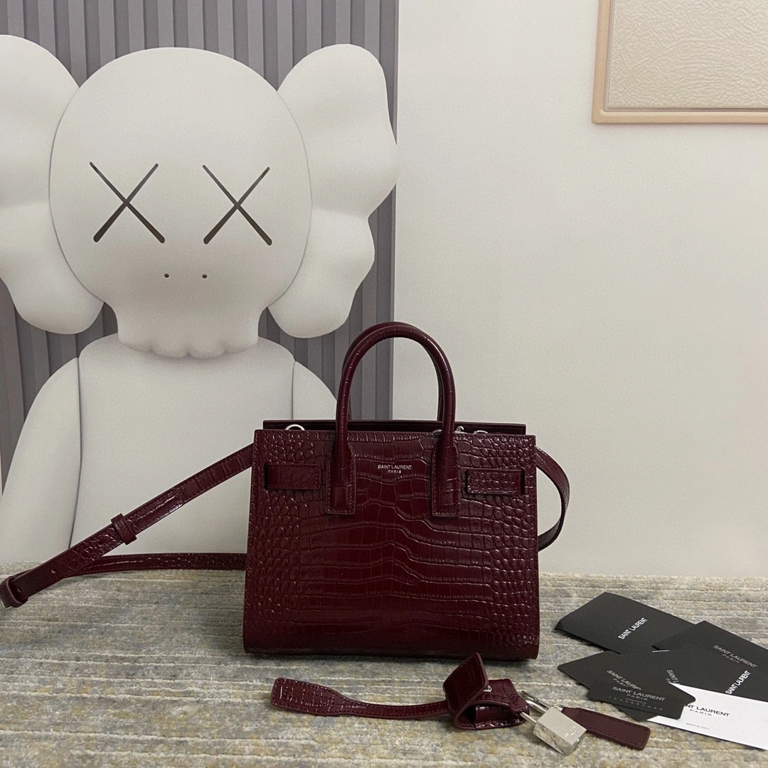 MOMO- 392035DND1N6475 Le Sac de Jour item : B-B597E1508W