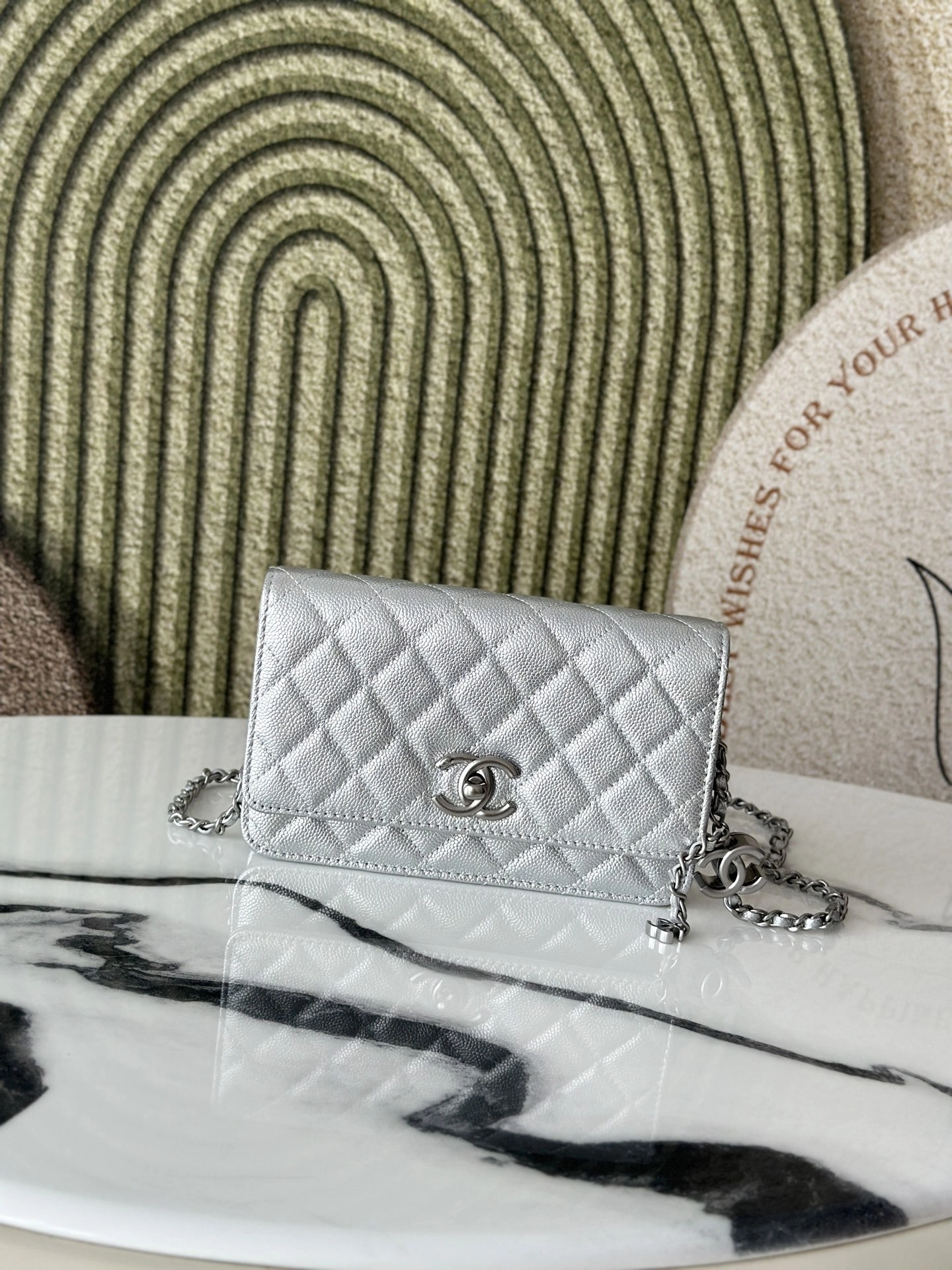 MOMO--3h1958 AP3938-B21924-U3467 high quality version sheepskin item:E-B000L1607T