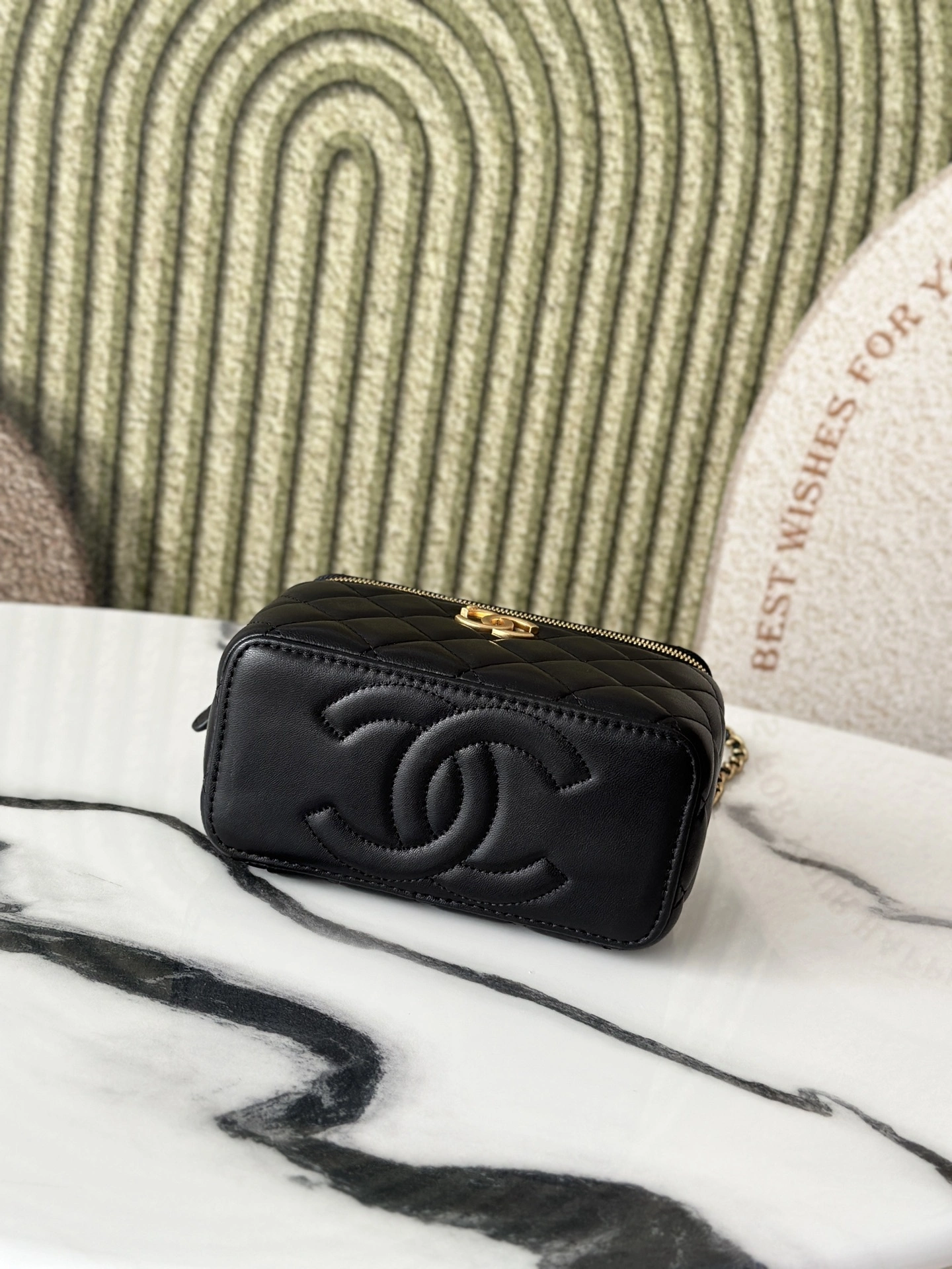 MOMO--3h1958 AP4802-B21416-94305 high quality version sheepskin item:E-B000L1605T