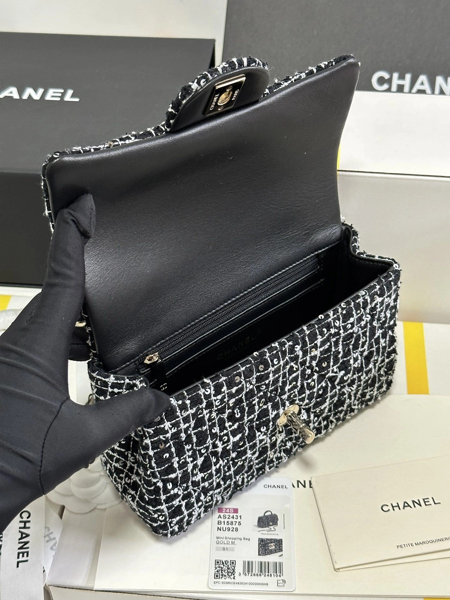 MOMO- 3h1958 AS2431-B15875-NU928 item：D-B000I0699T