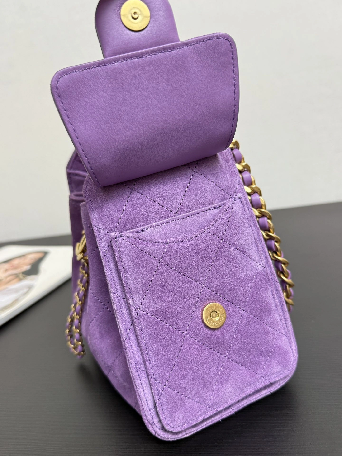 MOMO--3h1958 AS5631-B18799-U5337 high quality version cowhide item:E-B000L1025W