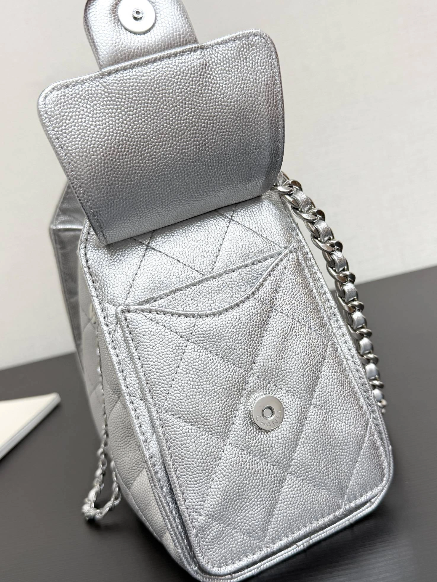 MOMO--3h1958 AS5631-B22716-U5341 high quality version cowhide item:E-B000L1029W