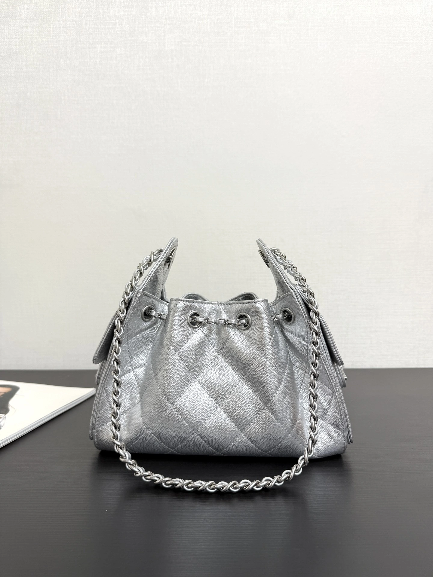 MOMO--3h1958 AS5631-B22716-U5341 high quality version cowhide item:E-B000L1029W