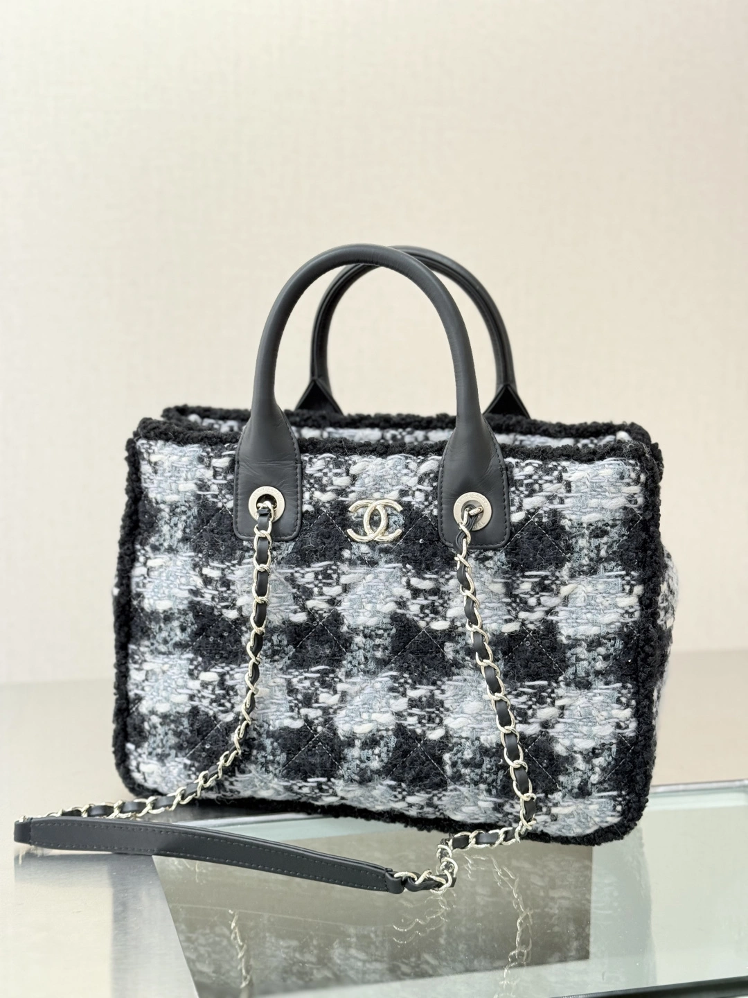 MOMO--3h1958 AS5688-B21394-U3546 high quality version item:E-B000L0715T
