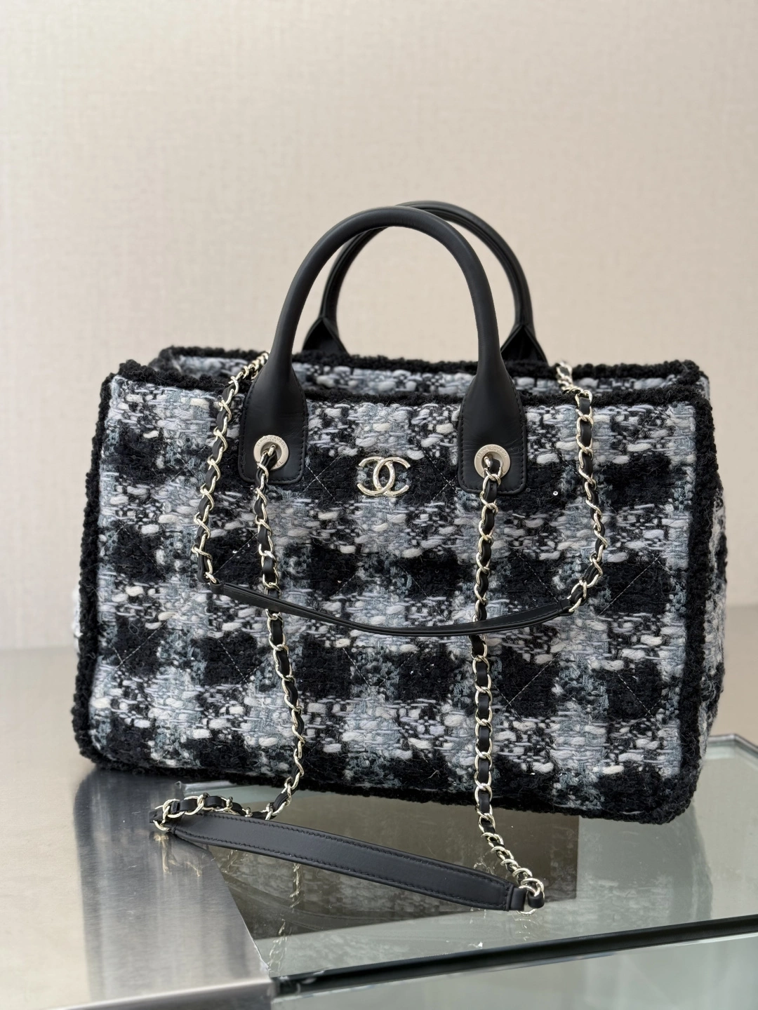 MOMO--3h1958 AS5689-B21394-U3546 high quality version item:E-B000L0716T