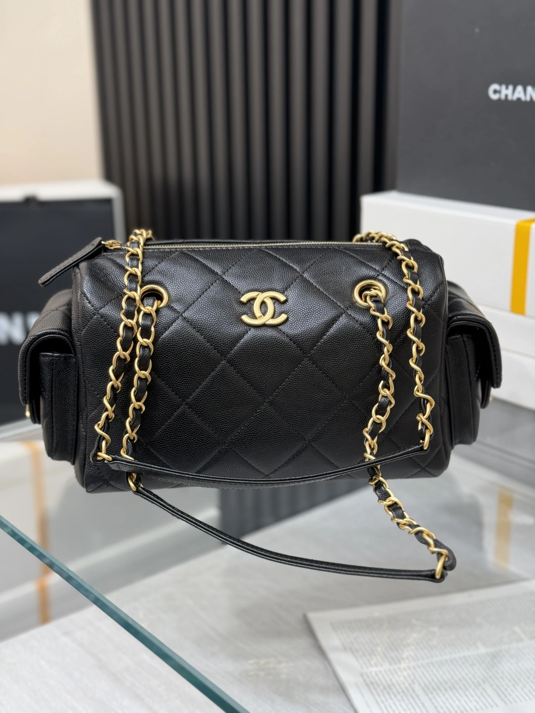 MOMO--3h1958 AS5792-B22082-94305 high quality version item:E-B000L0719T