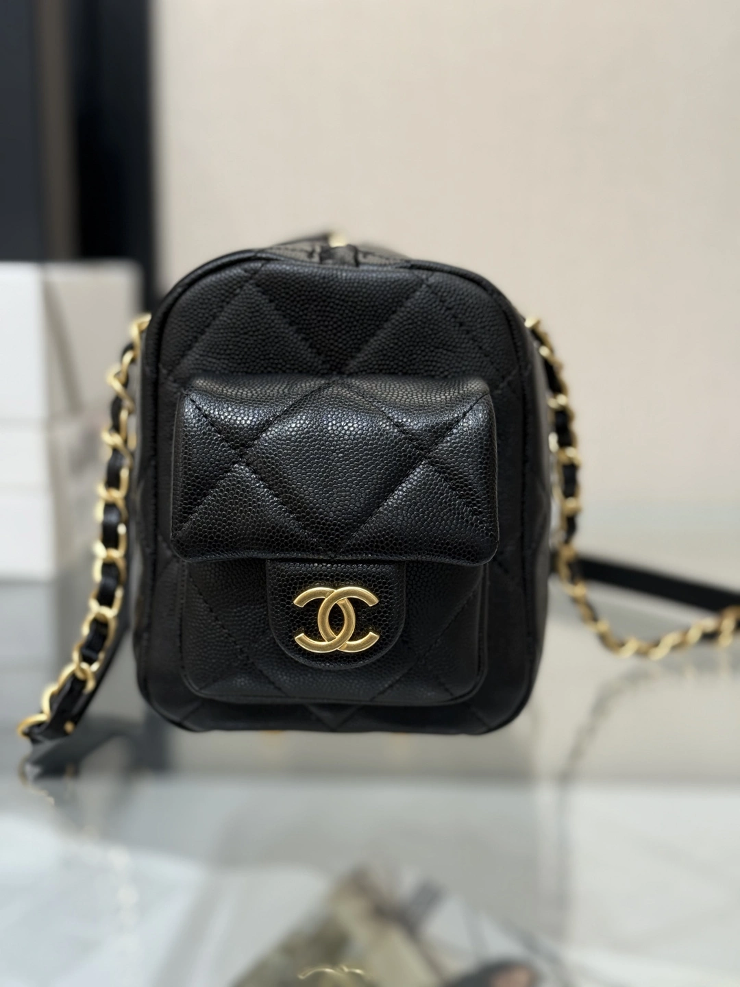 MOMO--3h1958 AS5792-B22082-94305 high quality version item:E-B000L0719T