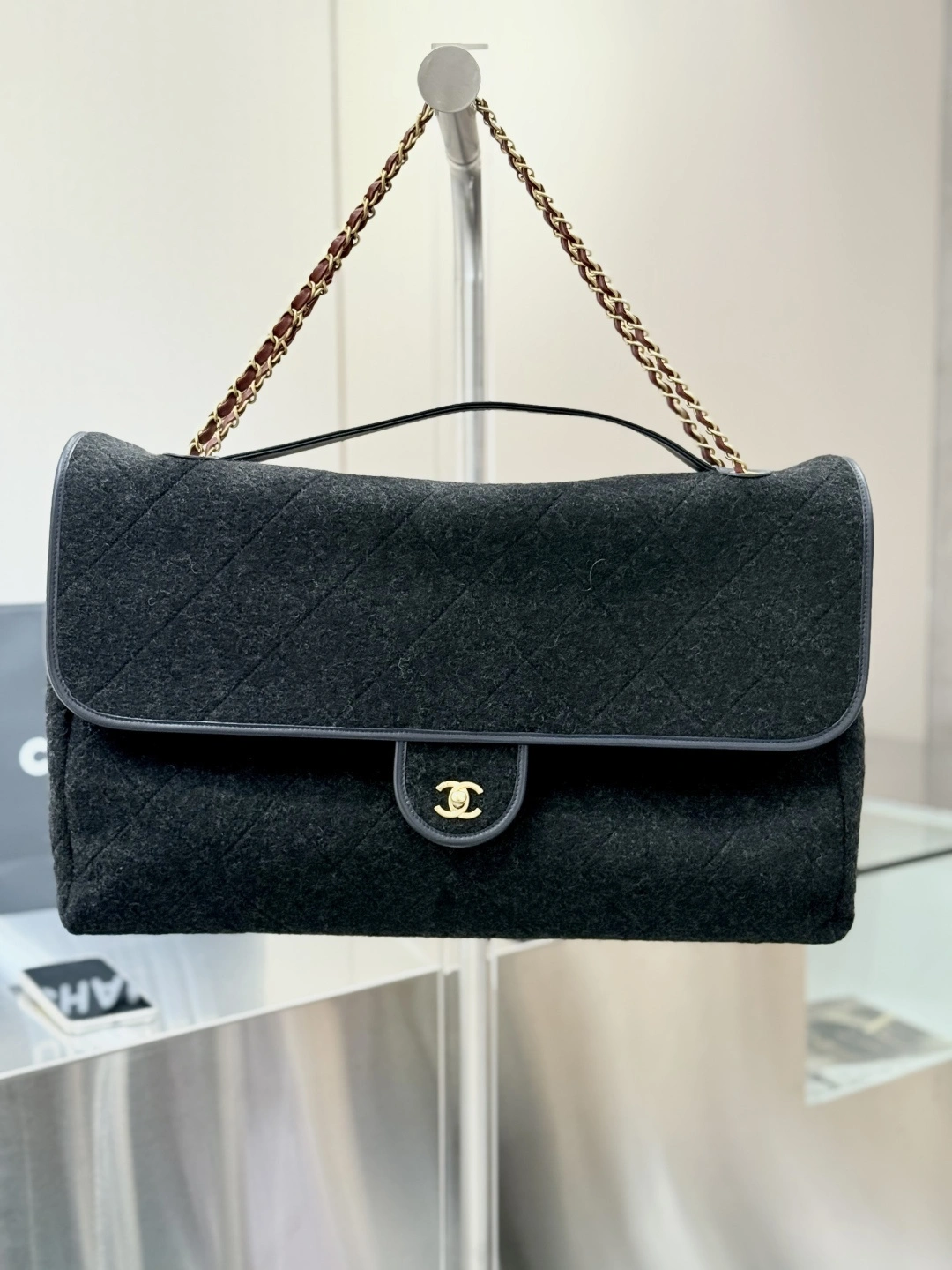 MOMO--3h1958 AS5852-B22152-U4336 high quality version item:E-B000L0714T