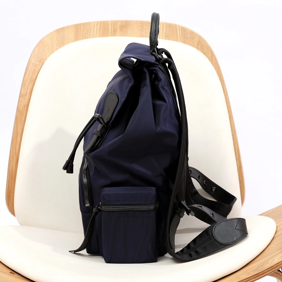 MOMO- 4020937 item:D-B000A2445R