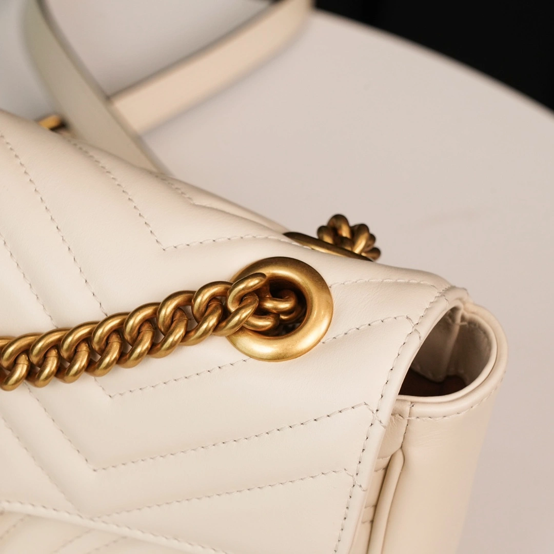 MOMO--‎443497 DTDIT 9022 443497-DTDIT-9022 item：C-B461H1777Q