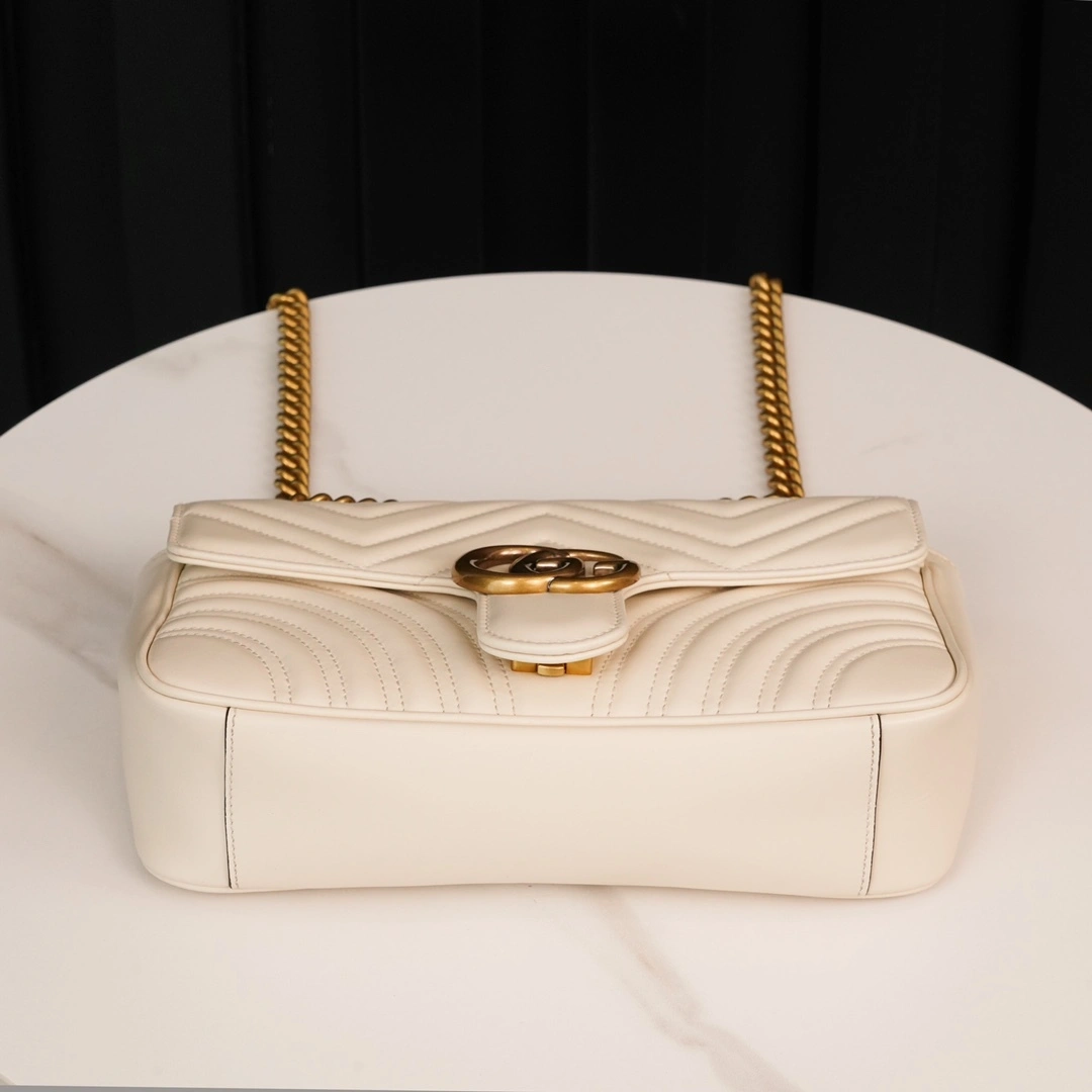 MOMO--‎443497 DTDIT 9022 443497-DTDIT-9022 item：C-B461H1777Q