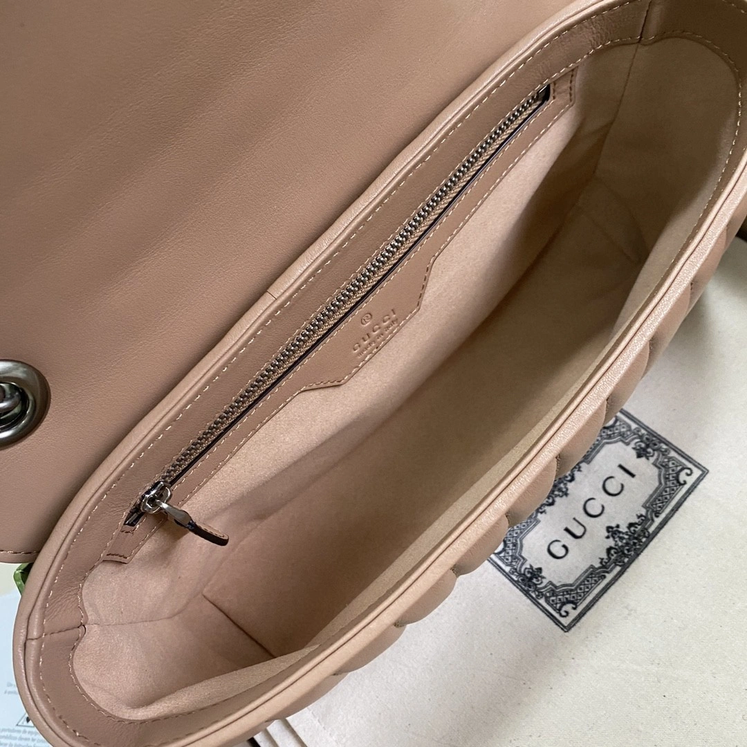 MOMO- 443497 cowhide item : A-B00M0520