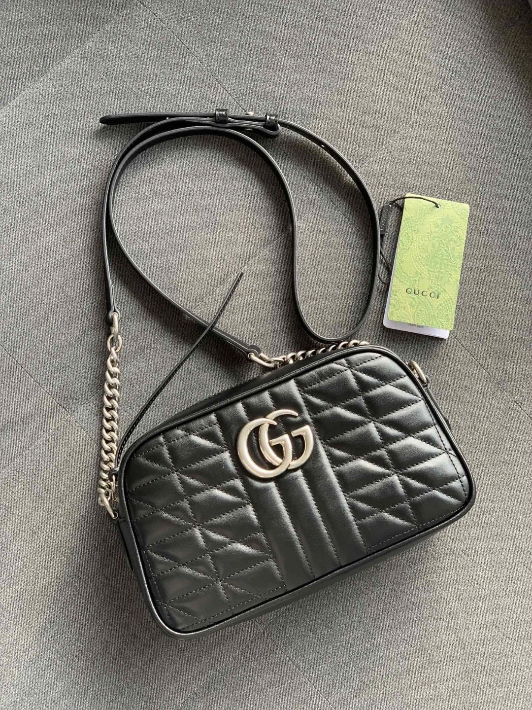 MOMO- 447632Marmont item : A-B063M0109