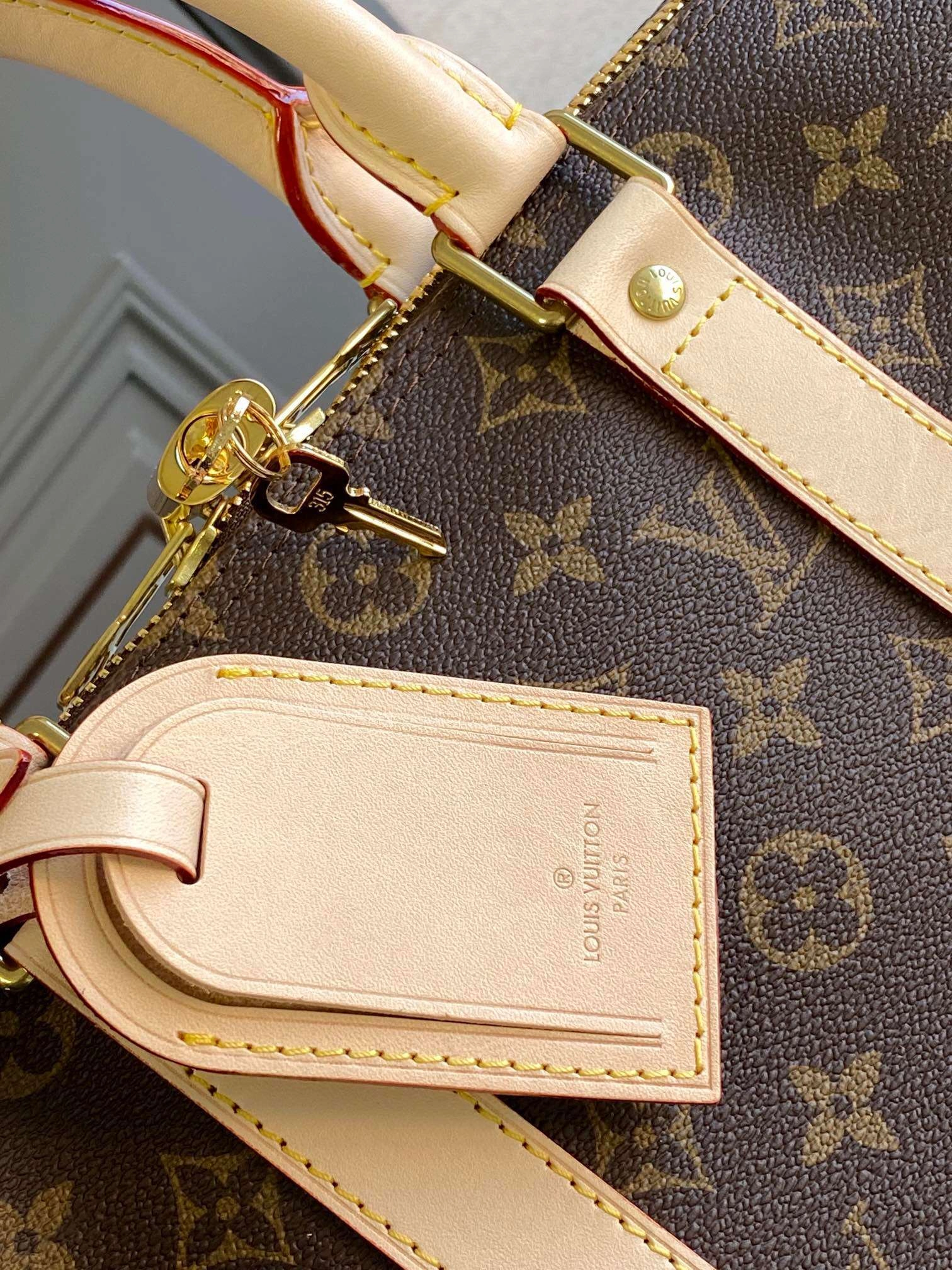 MOMO- 45 item : 106B00F0607