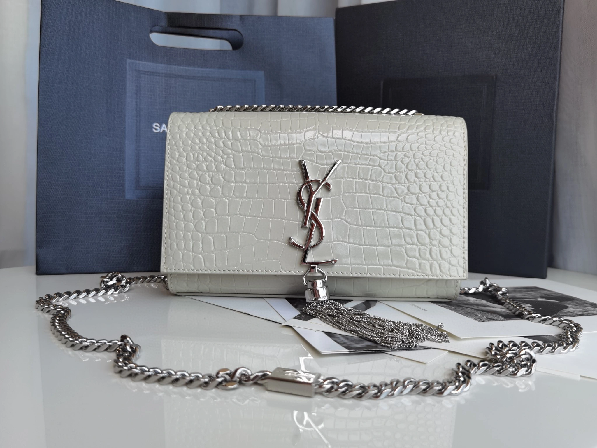 MOMO- 452159-DND1N-9207 KATE calfskin item：B-B063F0604C
