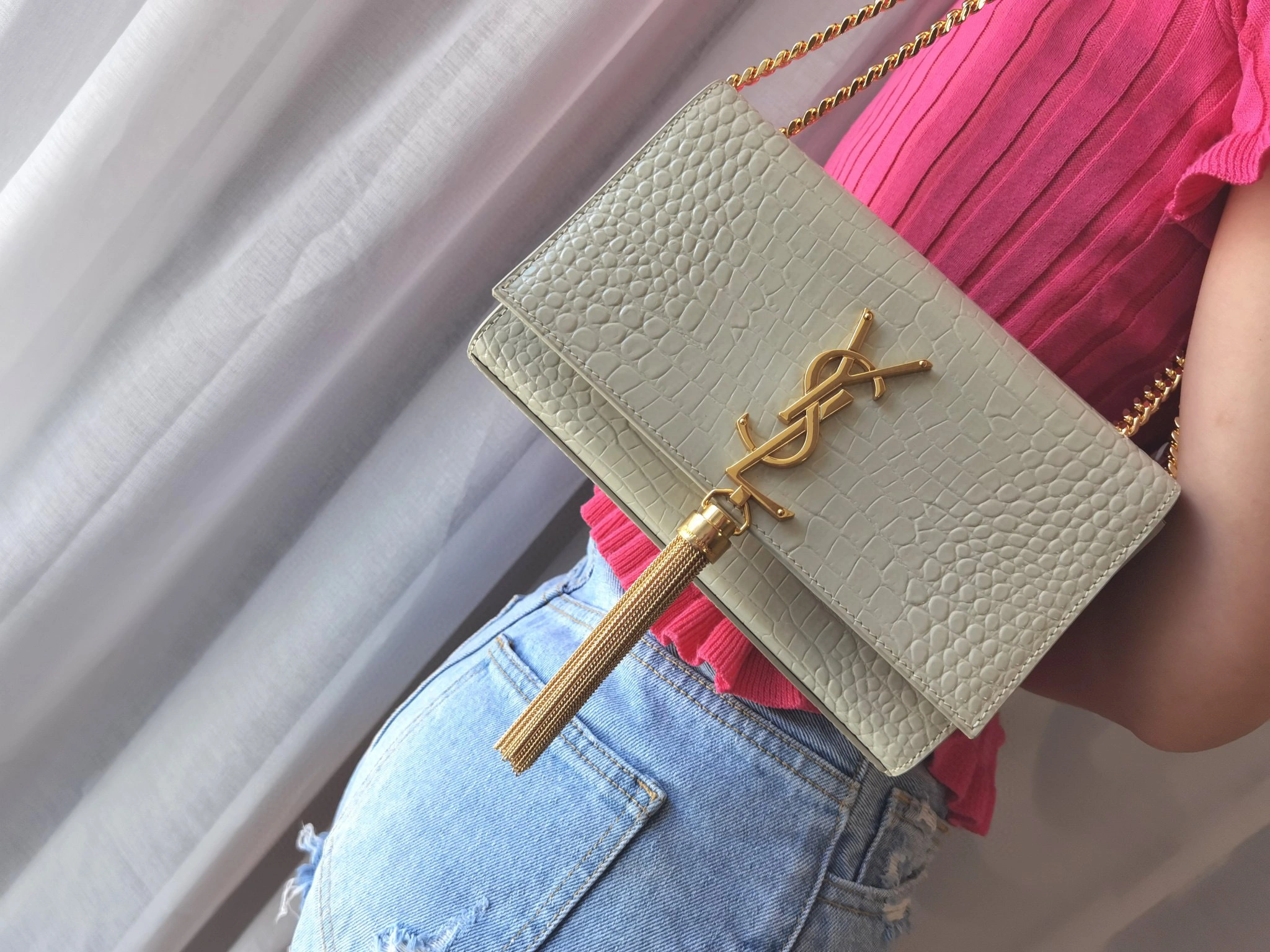 MOMO- 452159DND1J9207 KATE calfskin item：B-B063F0603C
