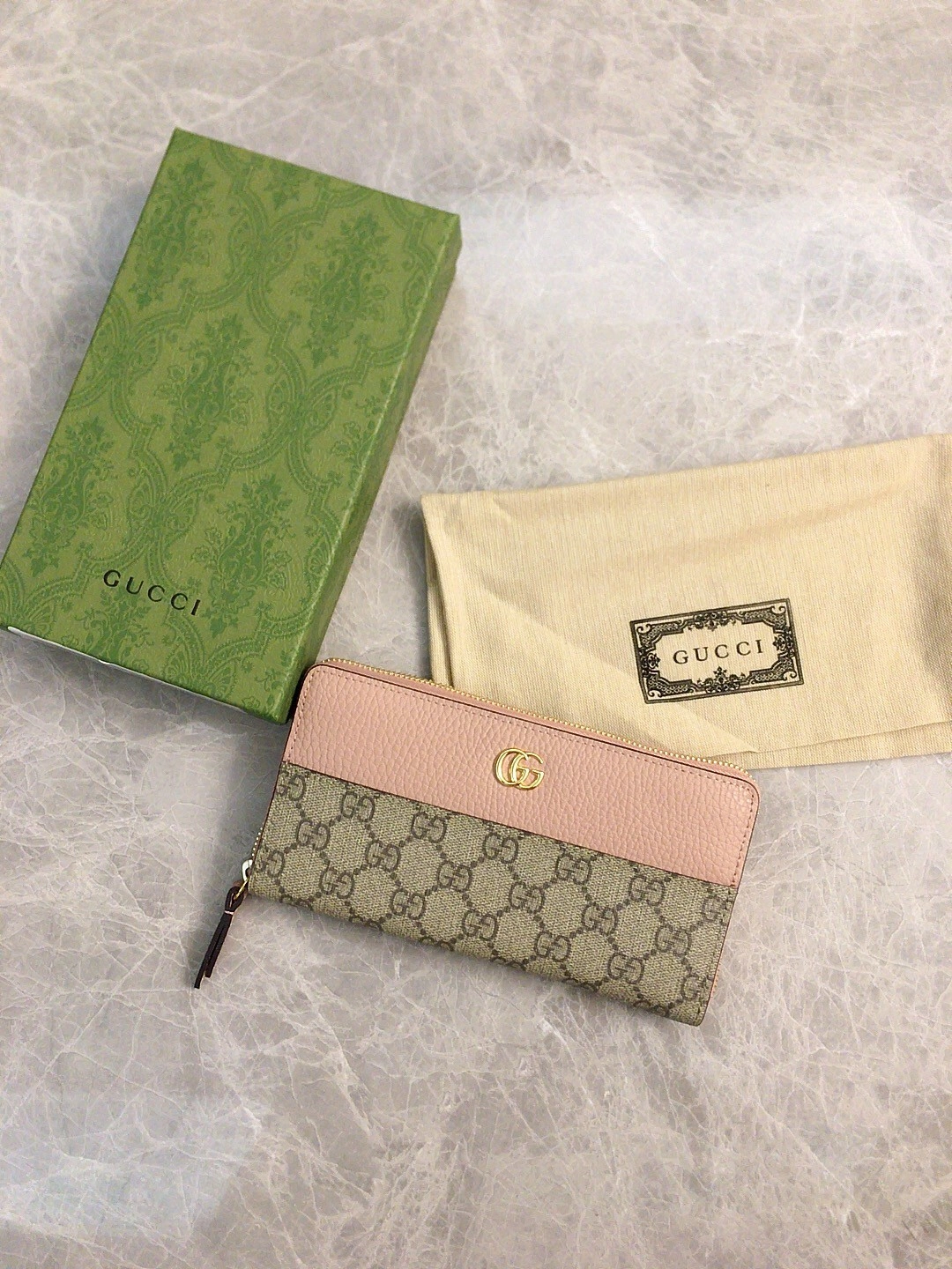 MOMO- 456117 Calfskin Ophidia item : A-B00M0119
