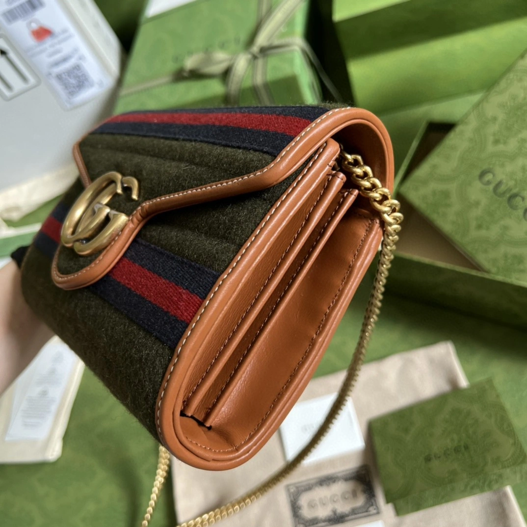 MOMO- 474575 Dionysus item : A-B00M0238
