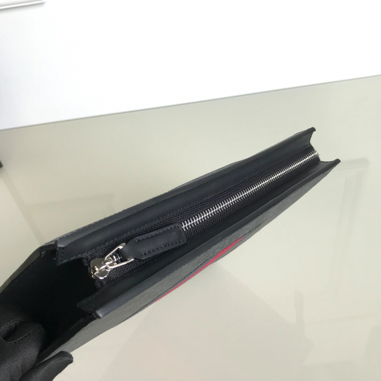 MOMO- 475316-KHN4C-1095 PVC item：B-B000E2646C