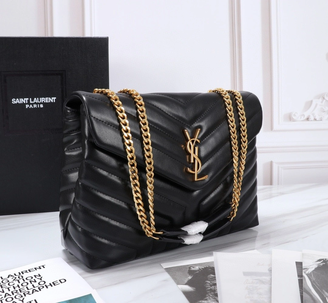 MOMO- 487216-DV727-1000 LouLou item : B-B597E1411W